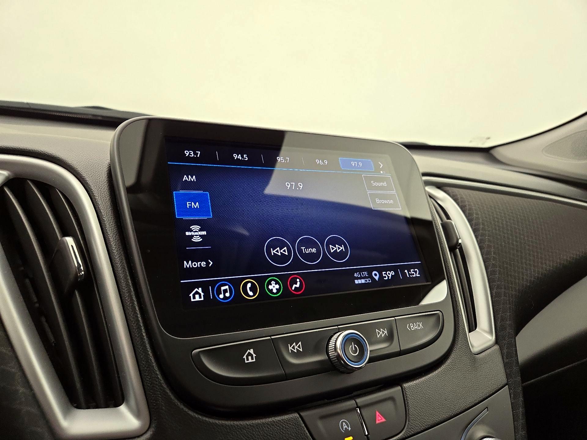 Thumbnail: 2024 Chevrolet Malibu - 15