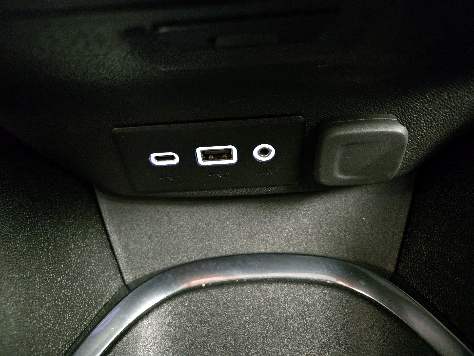 Thumbnail: 2024 Chevrolet Malibu - 18