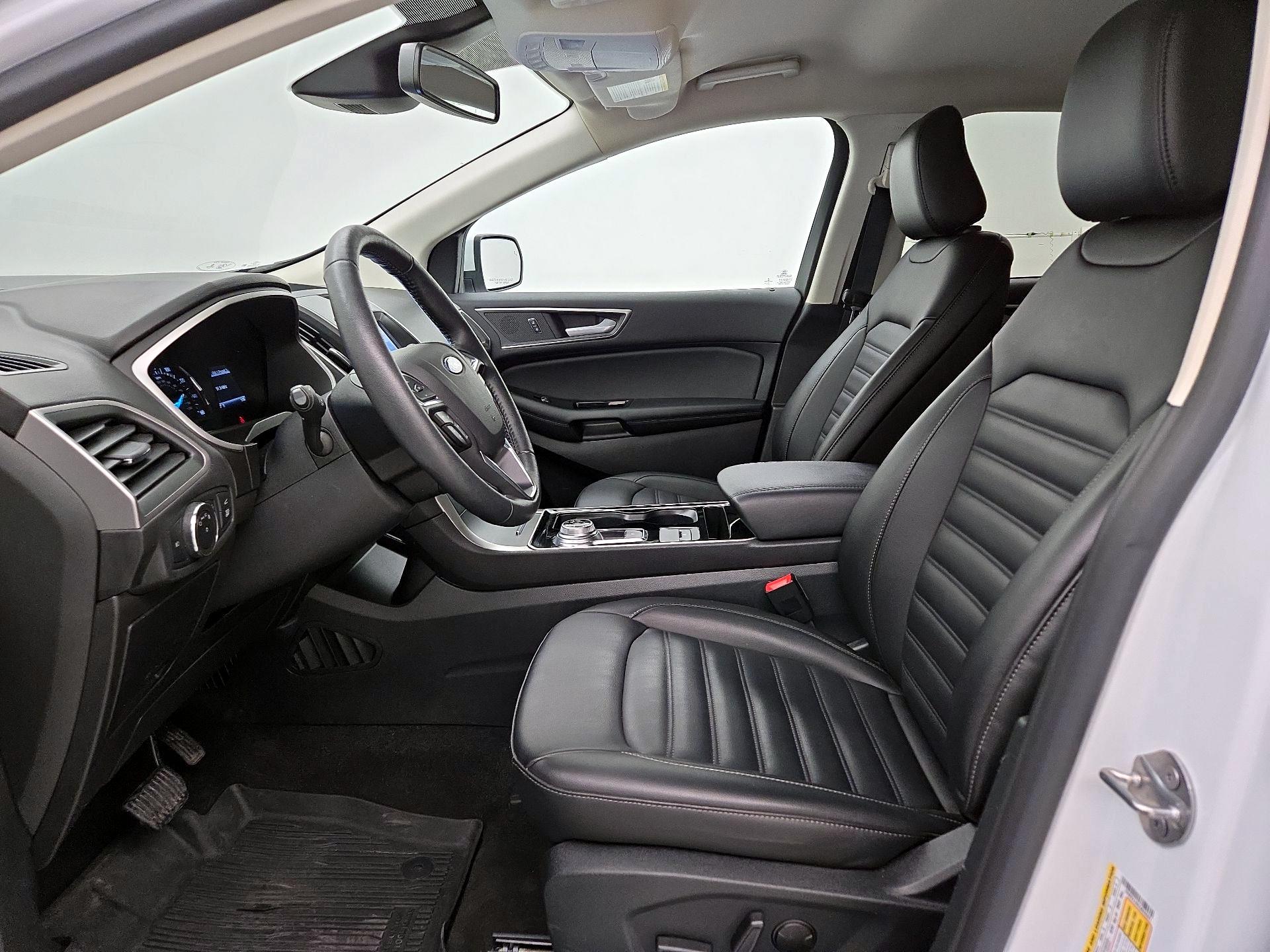 Thumbnail: 2020 Ford Edge - 11