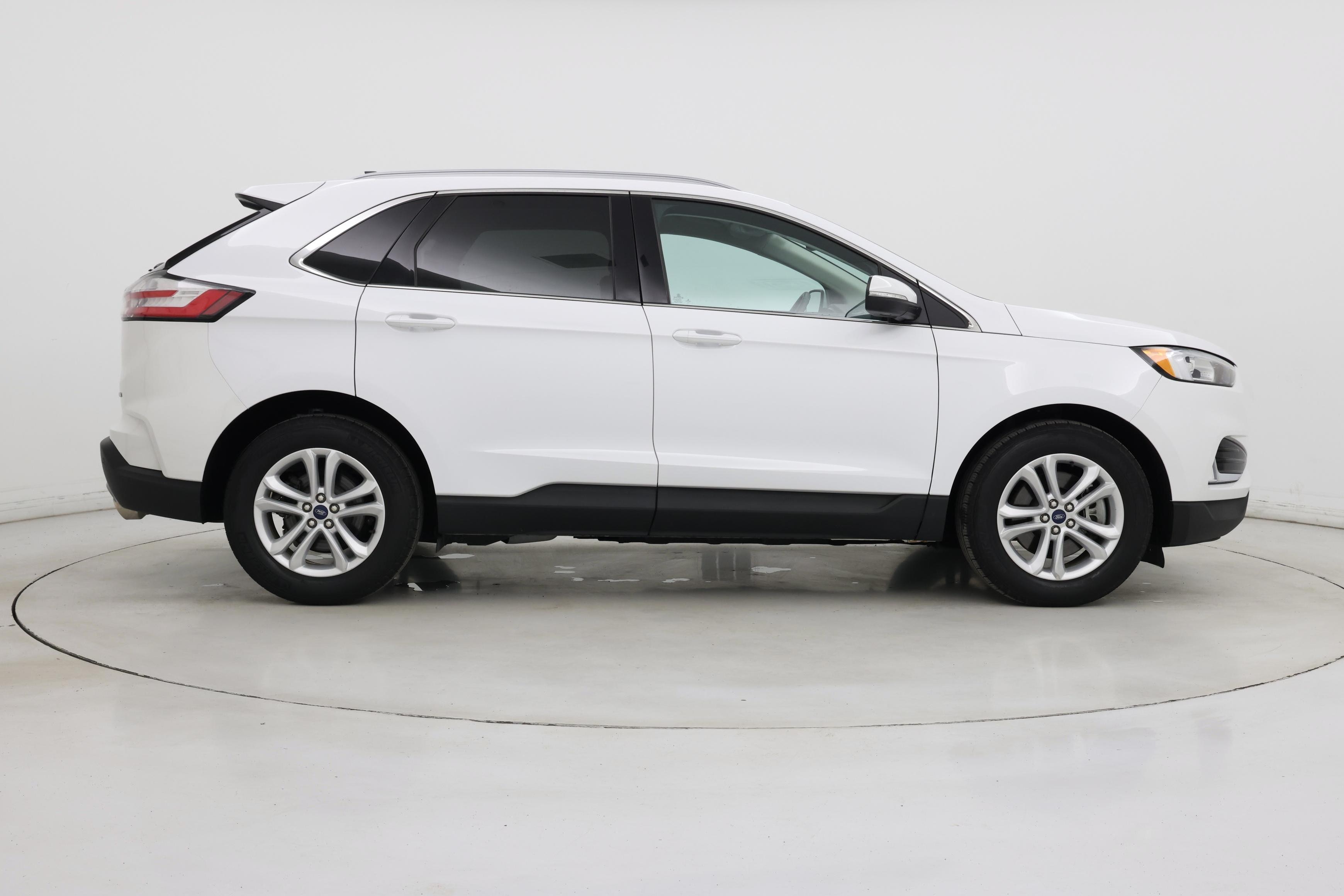Thumbnail: 2020 Ford Edge - 7
