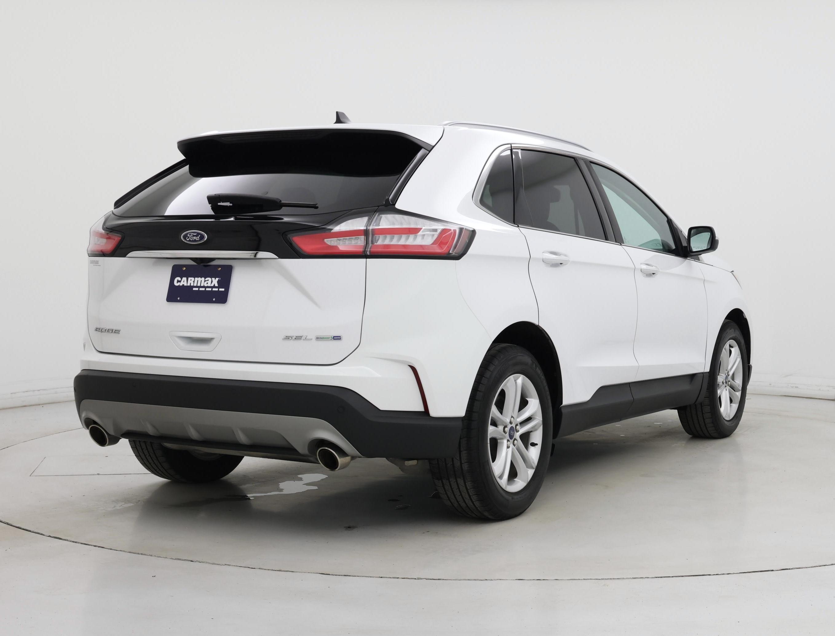 Thumbnail: 2020 Ford Edge - 8