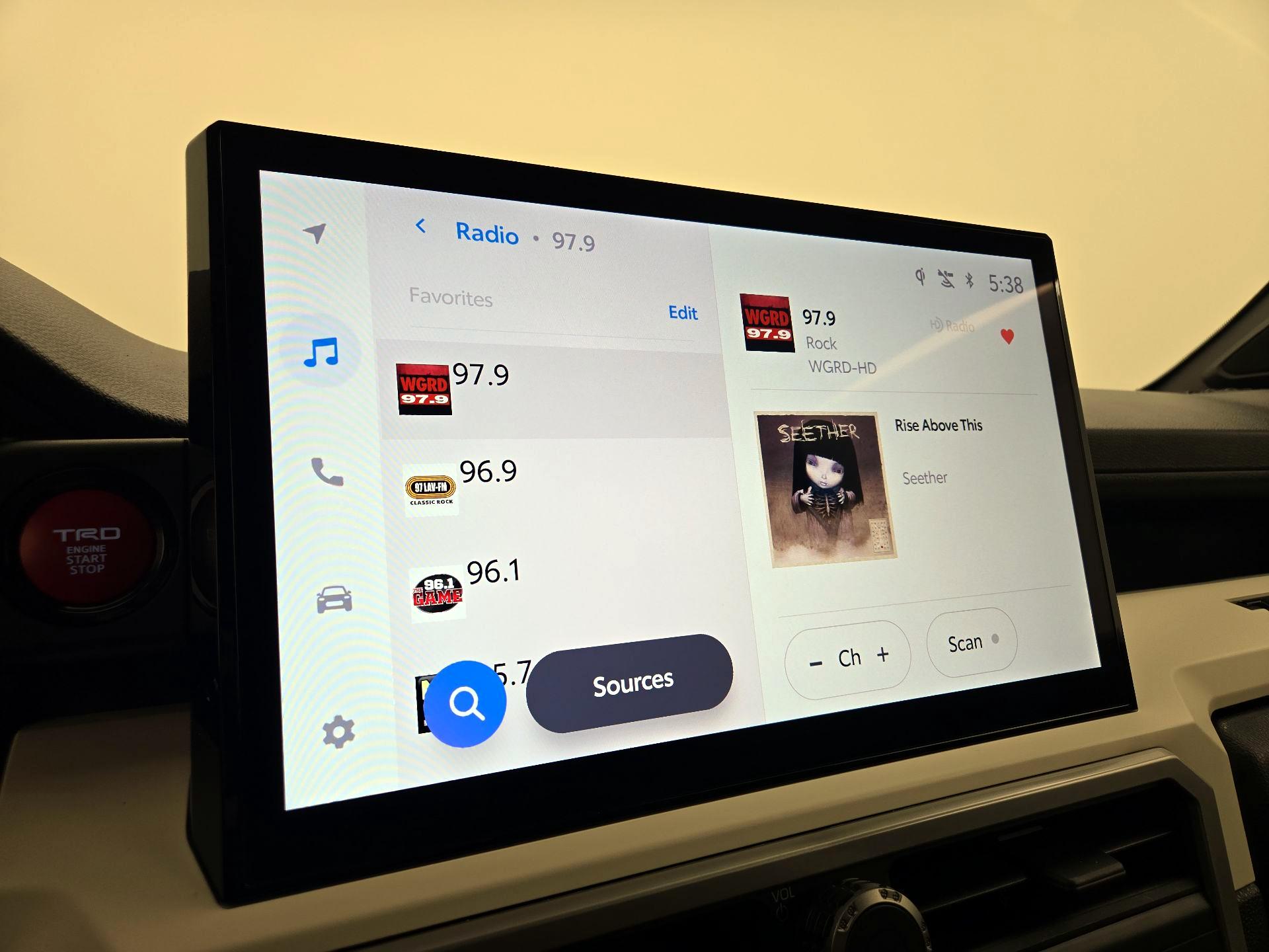 Thumbnail: 2024 Toyota Tacoma - 15