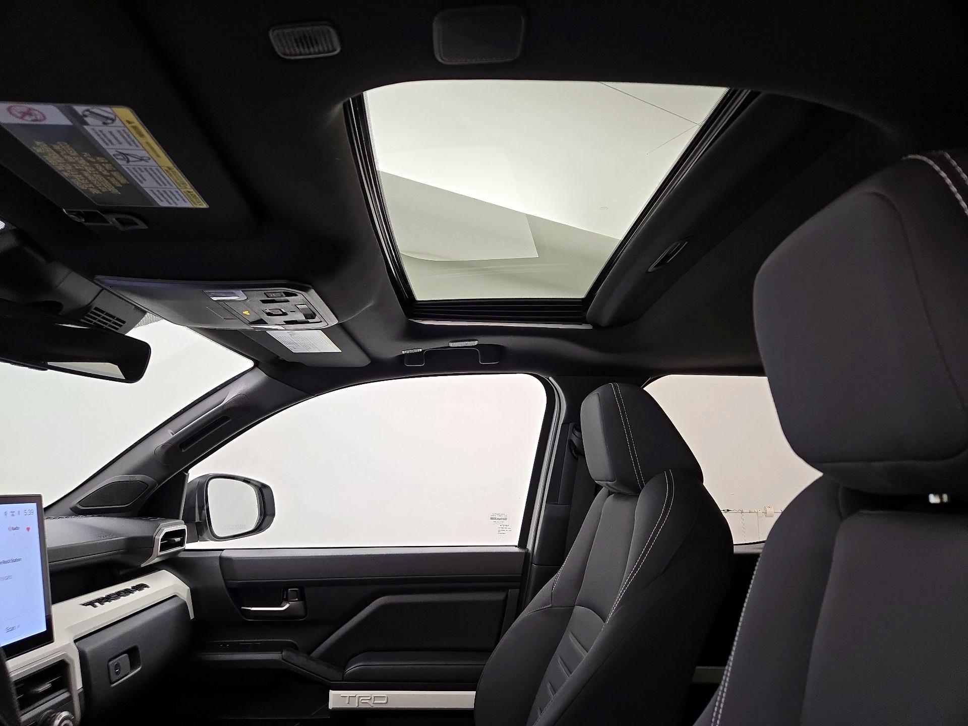 Thumbnail: 2024 Toyota Tacoma - 19