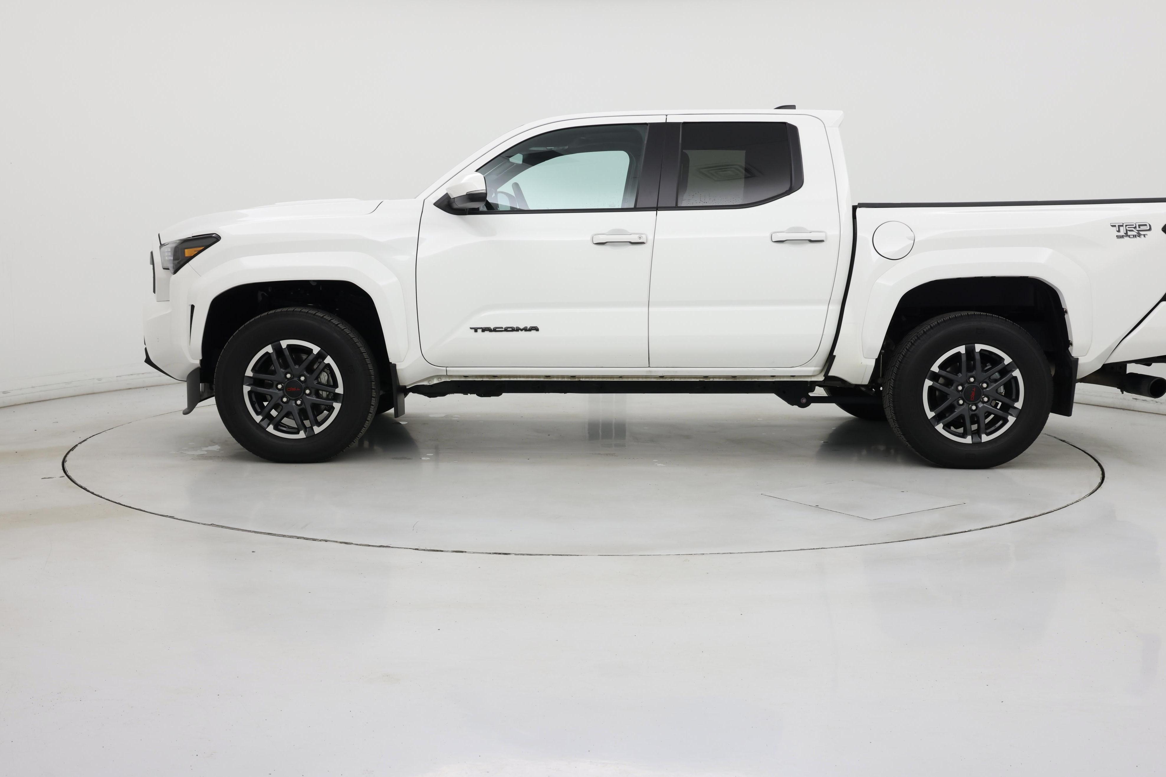 Thumbnail: 2024 Toyota Tacoma - 3