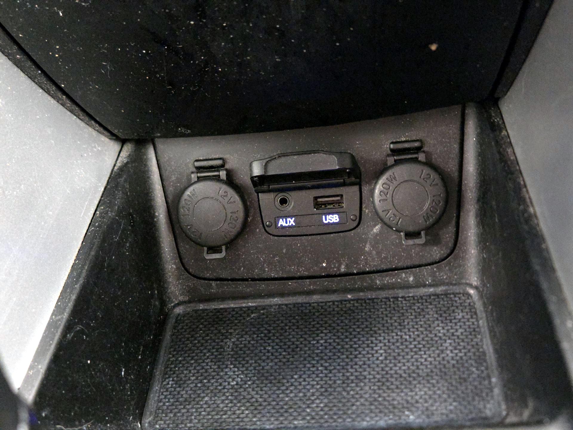 Thumbnail: 2014 Hyundai Sonata - 18