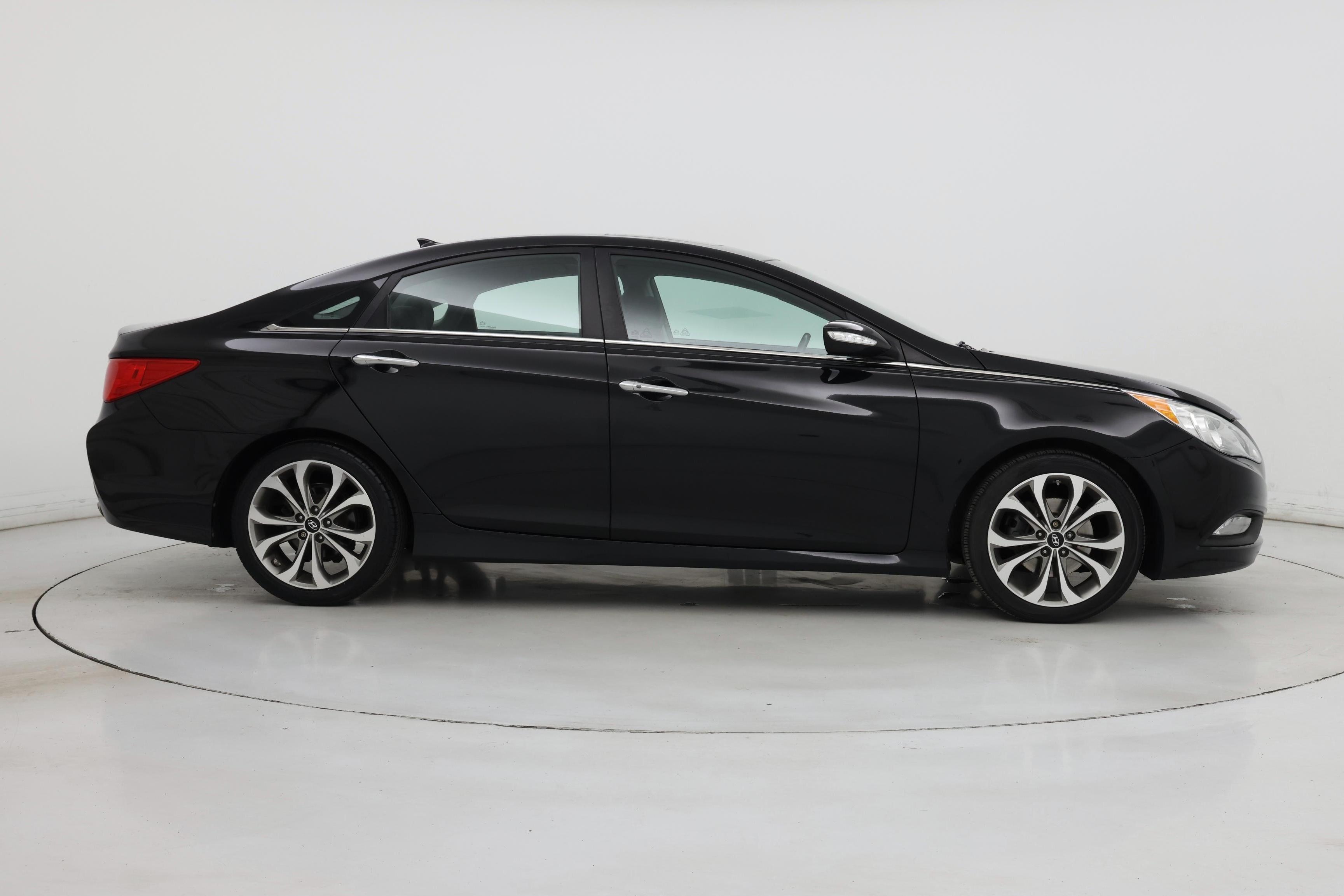 Thumbnail: 2014 Hyundai Sonata - 7