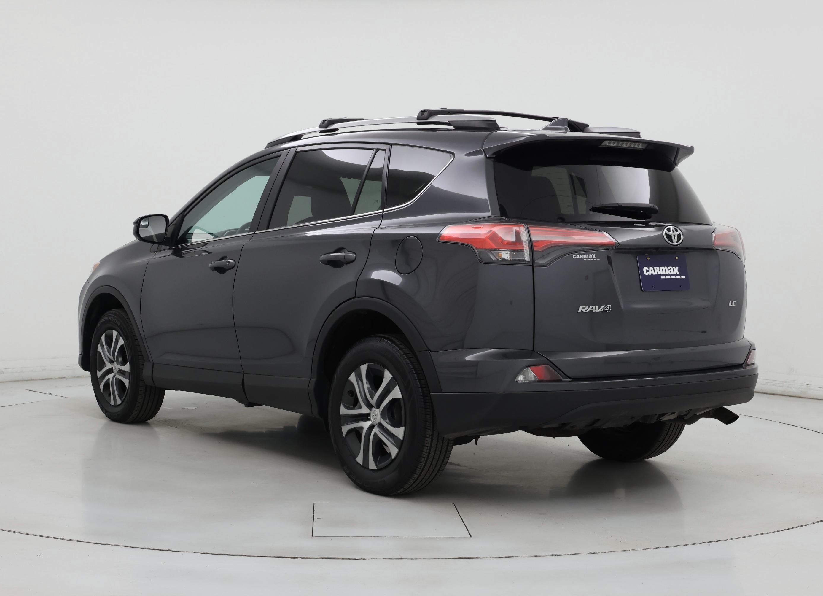 Thumbnail: 2018 Toyota RAV4 - 2