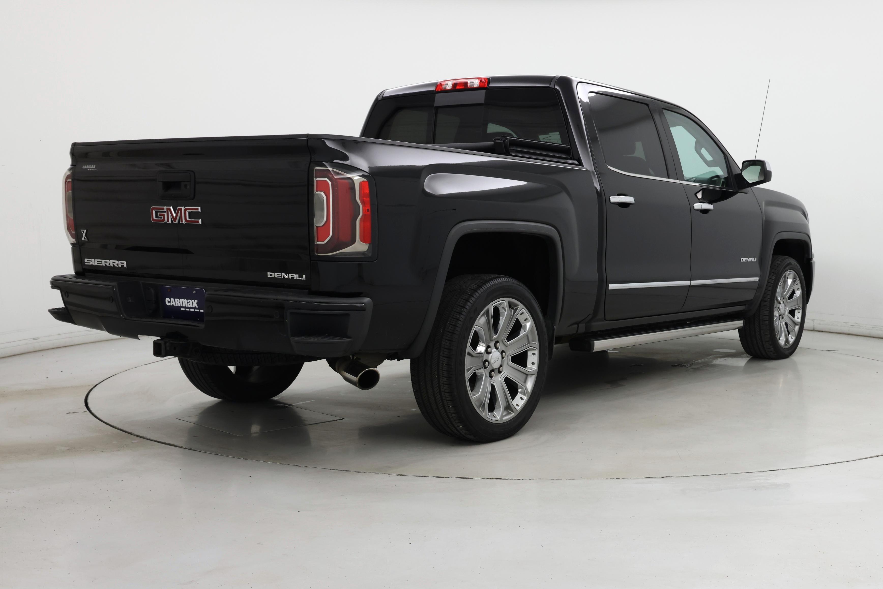 Thumbnail: 2017 GMC Sierra 1500 - 8