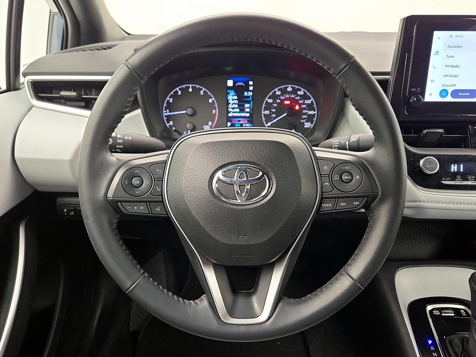 Thumbnail: 2023 Toyota Corolla - 10