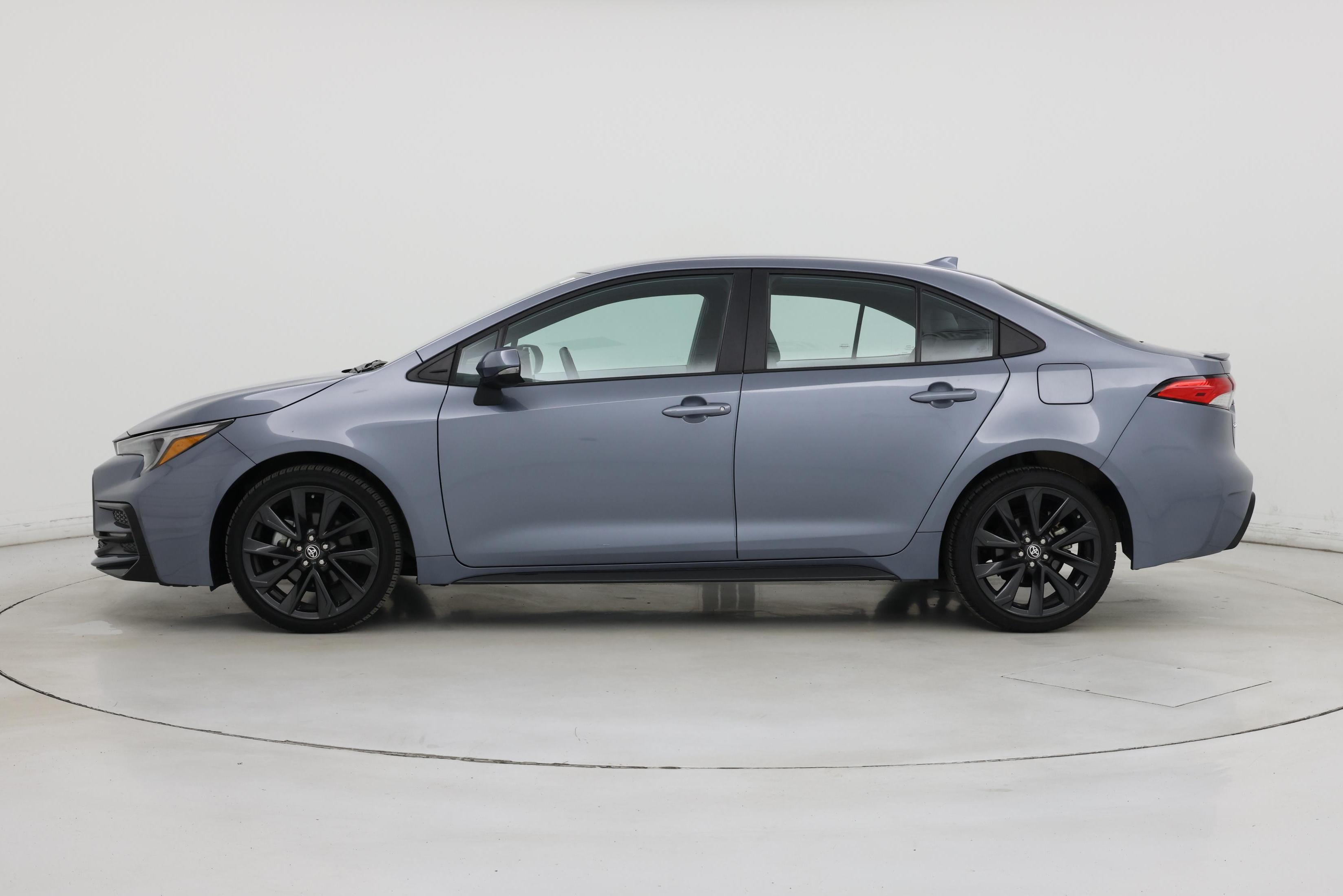 Thumbnail: 2023 Toyota Corolla - 3