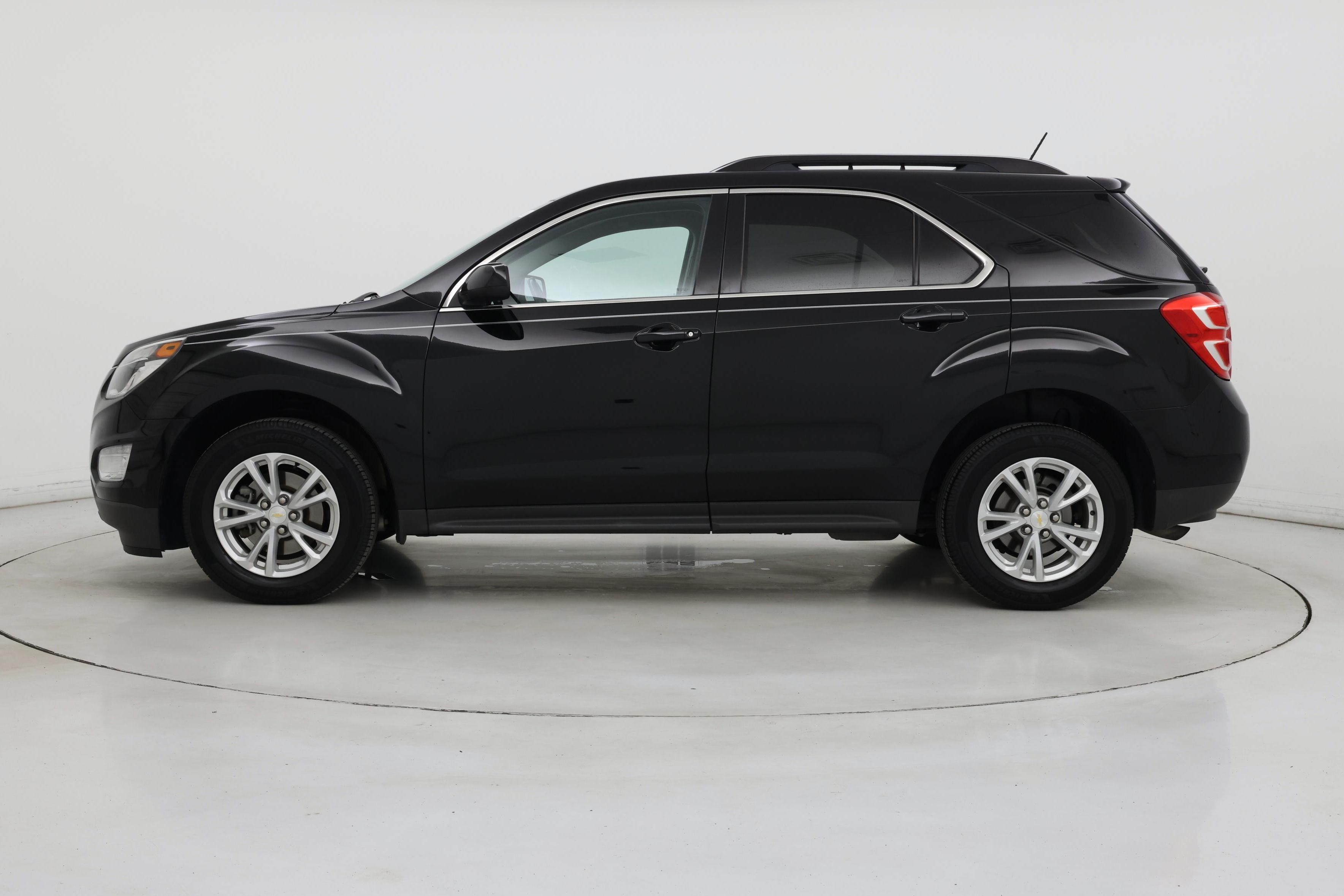 Thumbnail: 2017 Chevrolet Equinox - 3