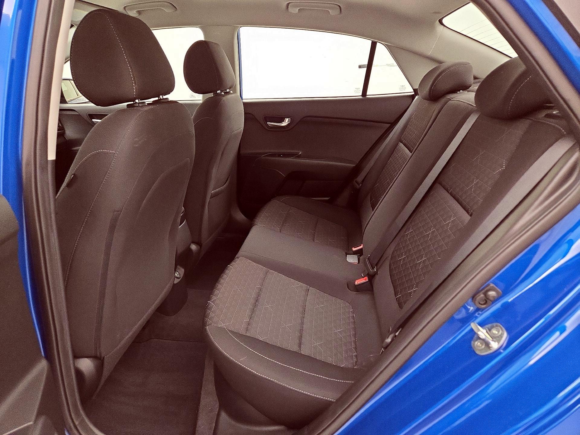 Thumbnail: 2022 Kia Rio - 19