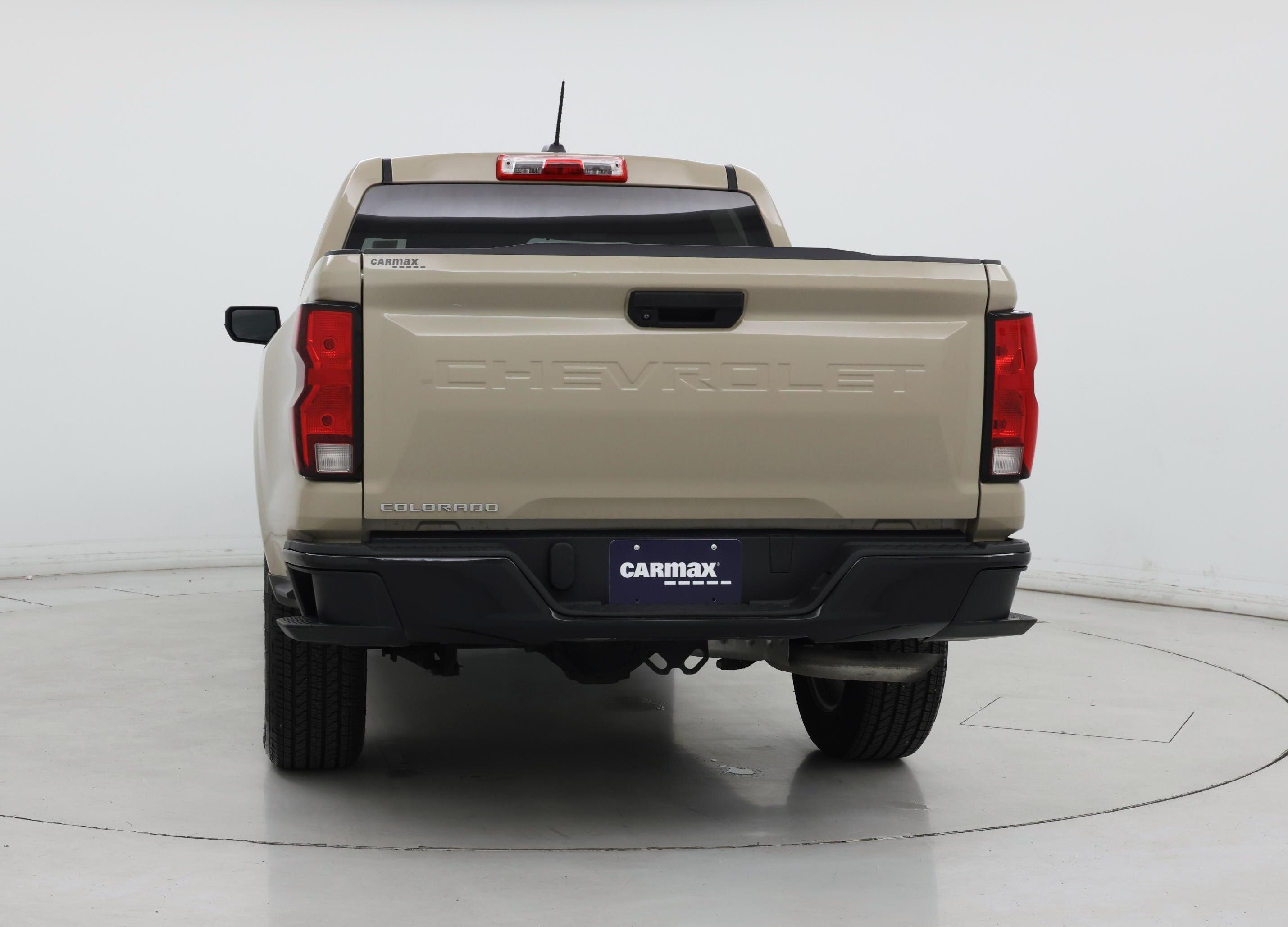 Thumbnail: 2023 Chevrolet Colorado - 6