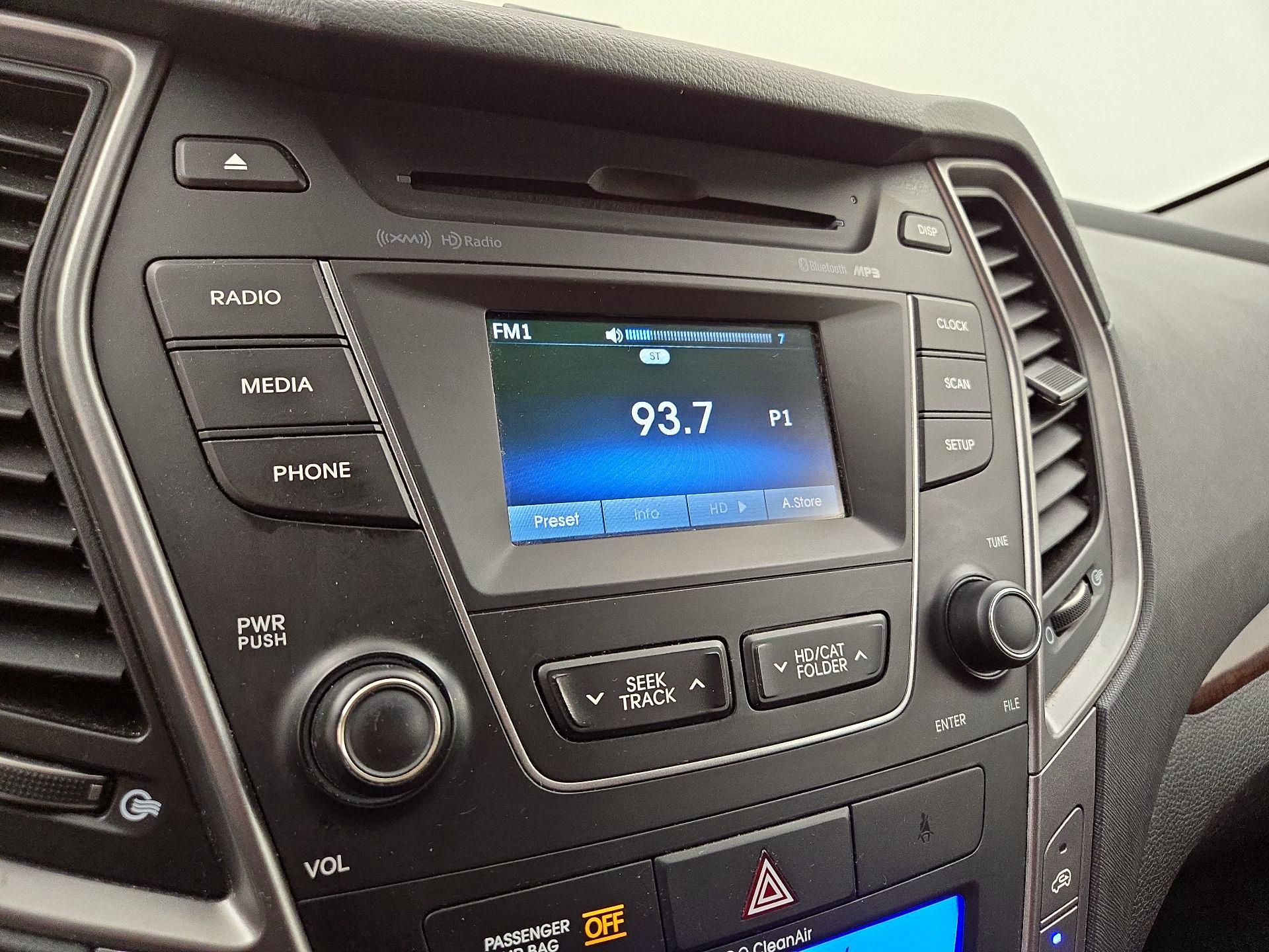 Thumbnail: 2014 Hyundai Santa Fe - 15