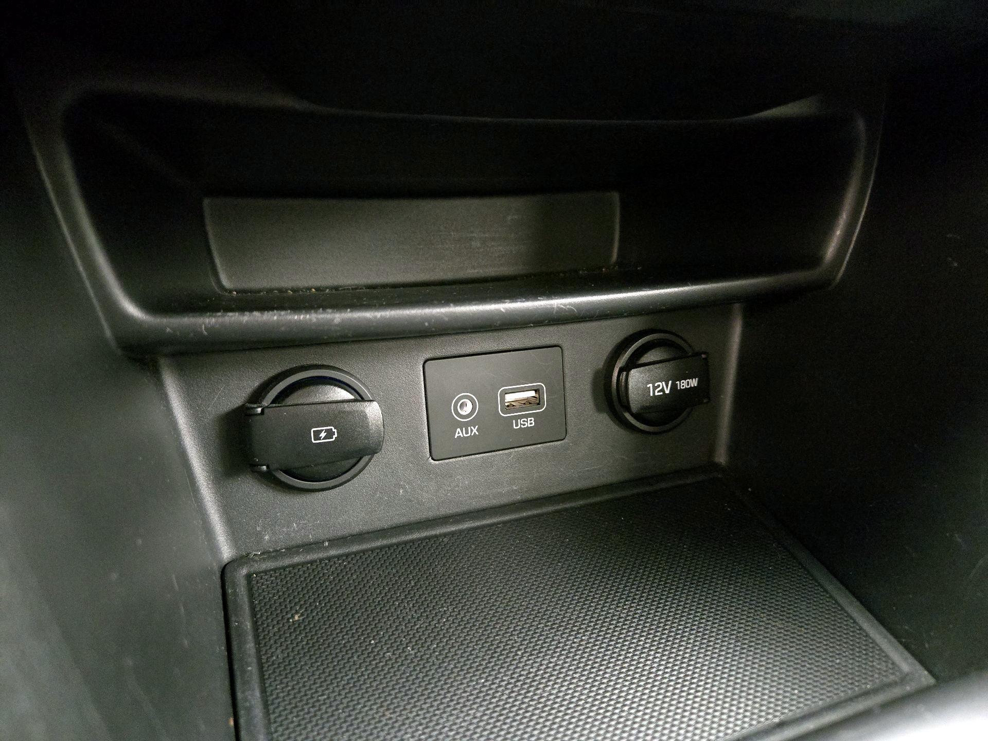 Thumbnail: 2019 Hyundai Kona - 18