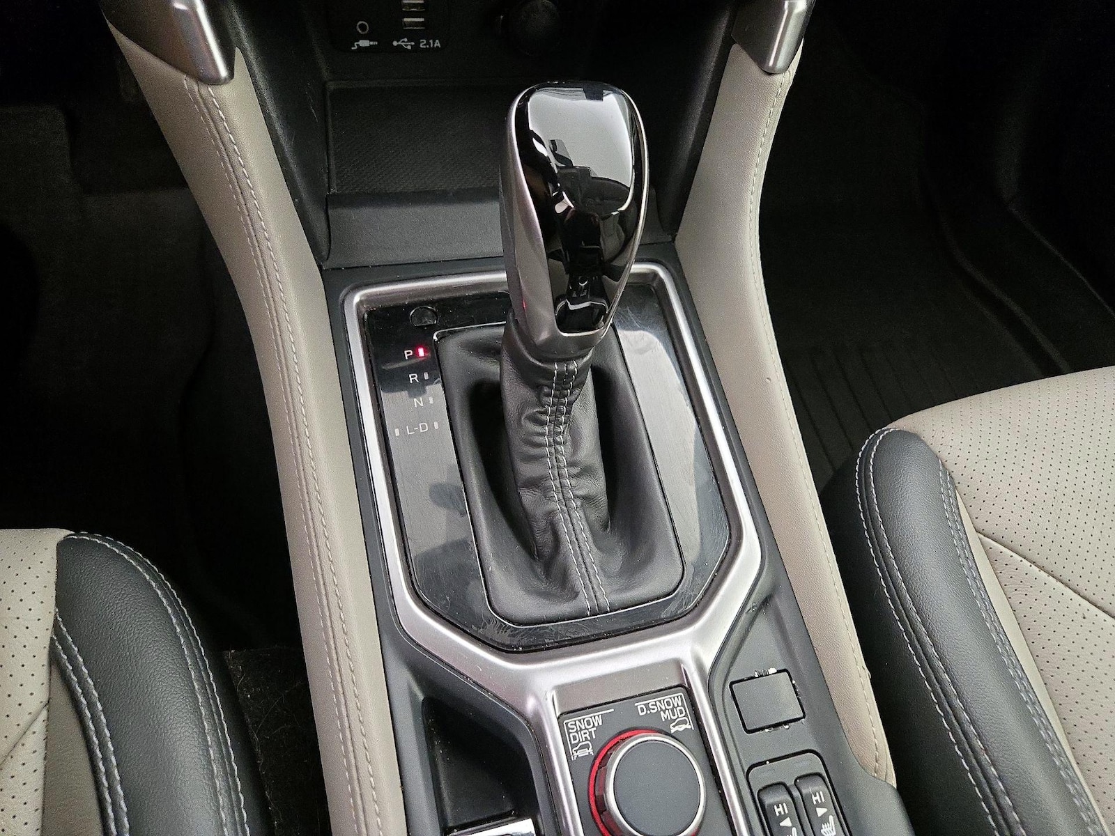 2020 Subaru Forester Limited - Photo 19
