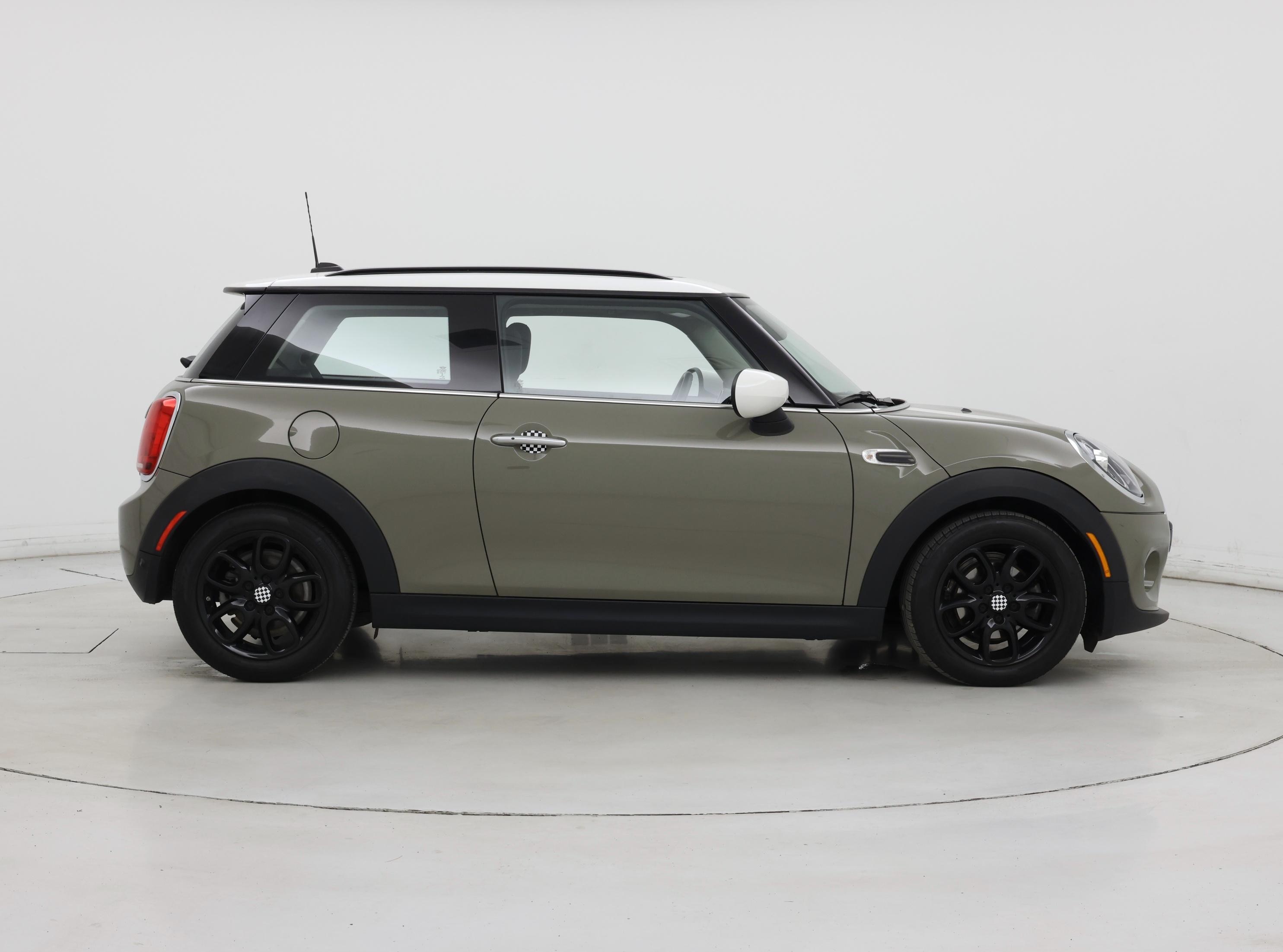 Thumbnail: 2020 MINI Cooper Hardtop - 7