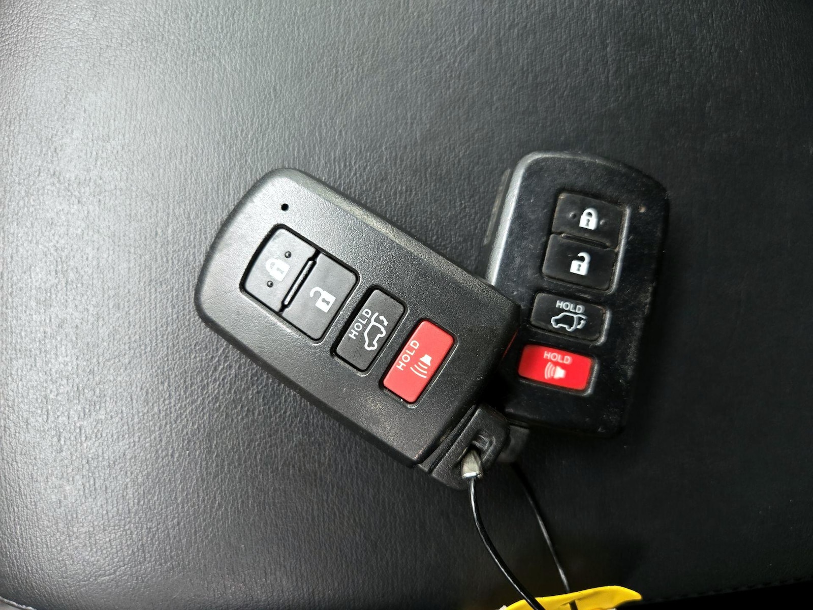 2016 Toyota RAV4 SE - Photo 24