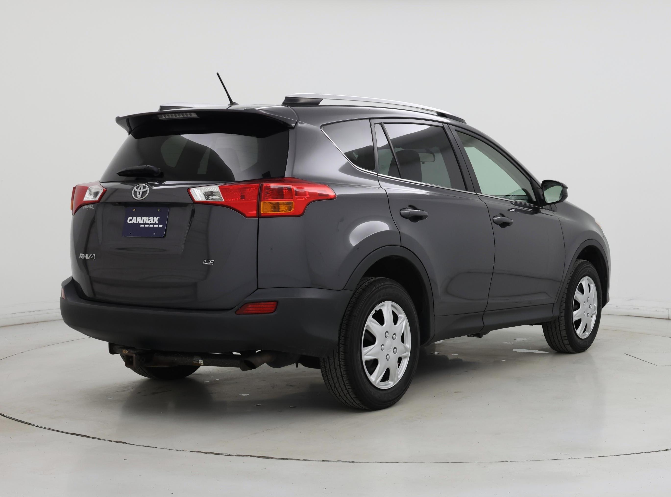 Thumbnail: 2014 Toyota RAV4 - 8