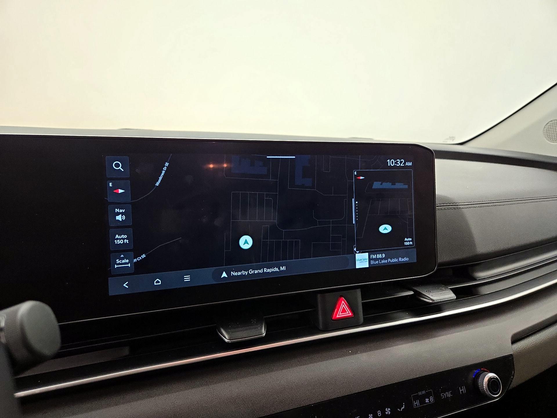 Thumbnail: 2025 Kia Carnival - 14