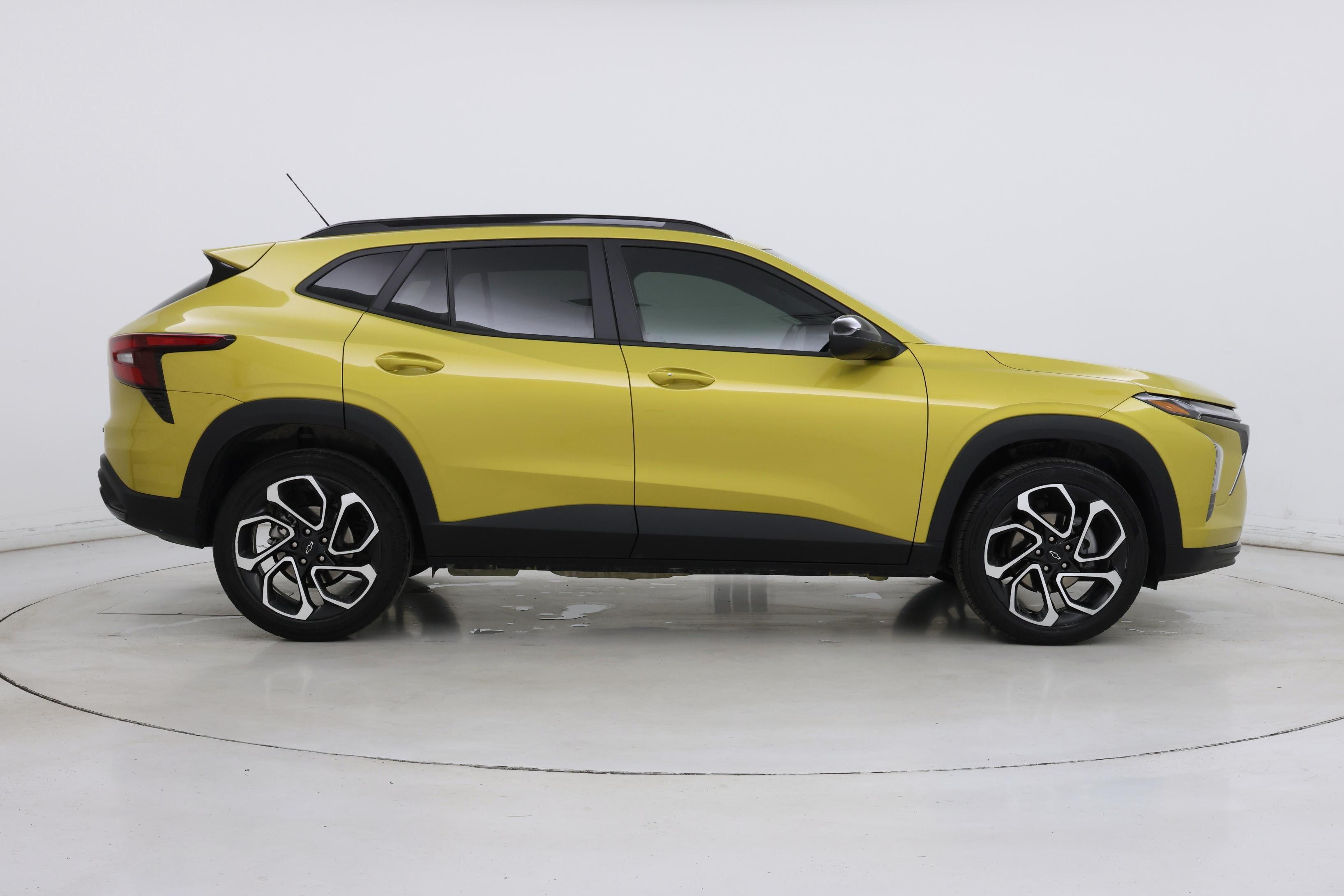 Thumbnail: 2024 Chevrolet Trax - 7