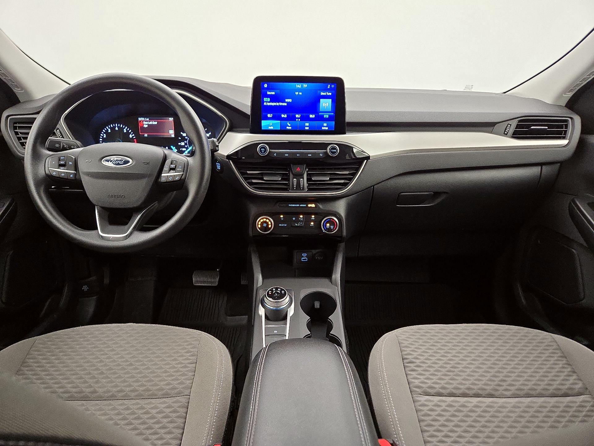 Thumbnail: 2022 Ford Escape - 9