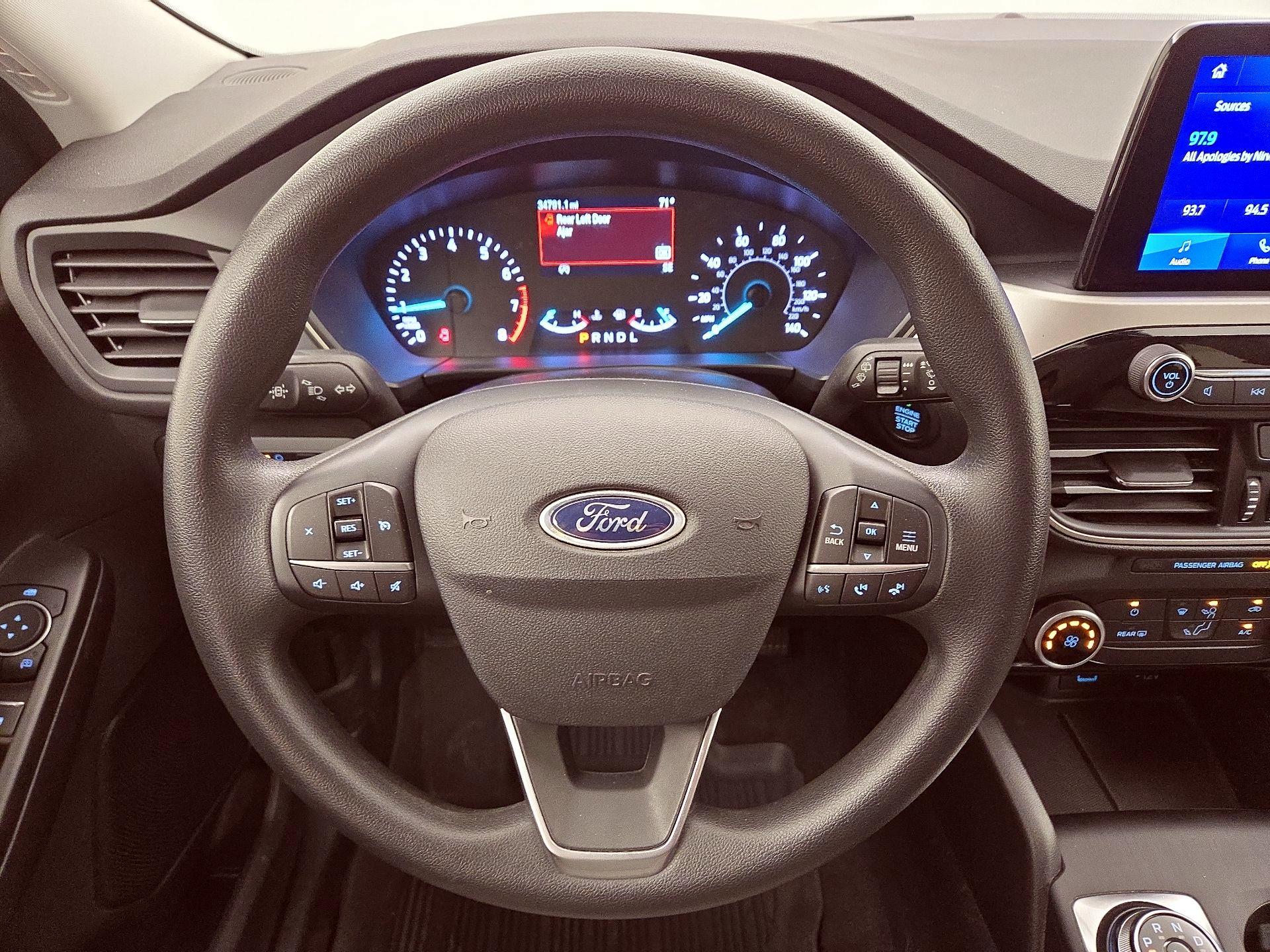 Thumbnail: 2022 Ford Escape - 10