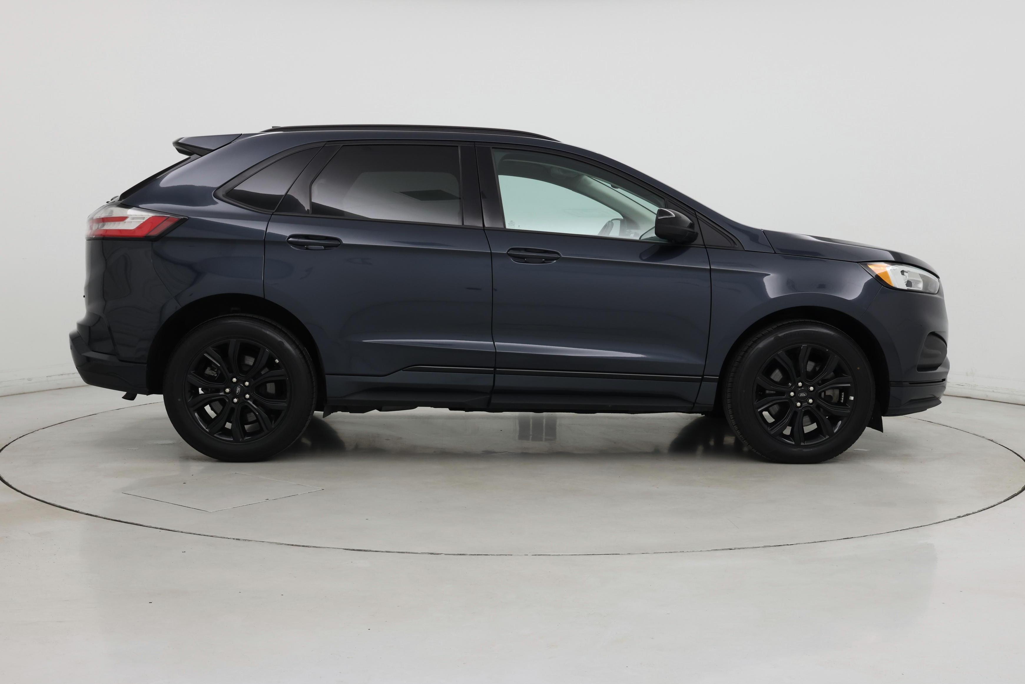 Thumbnail: 2022 Ford Edge - 7