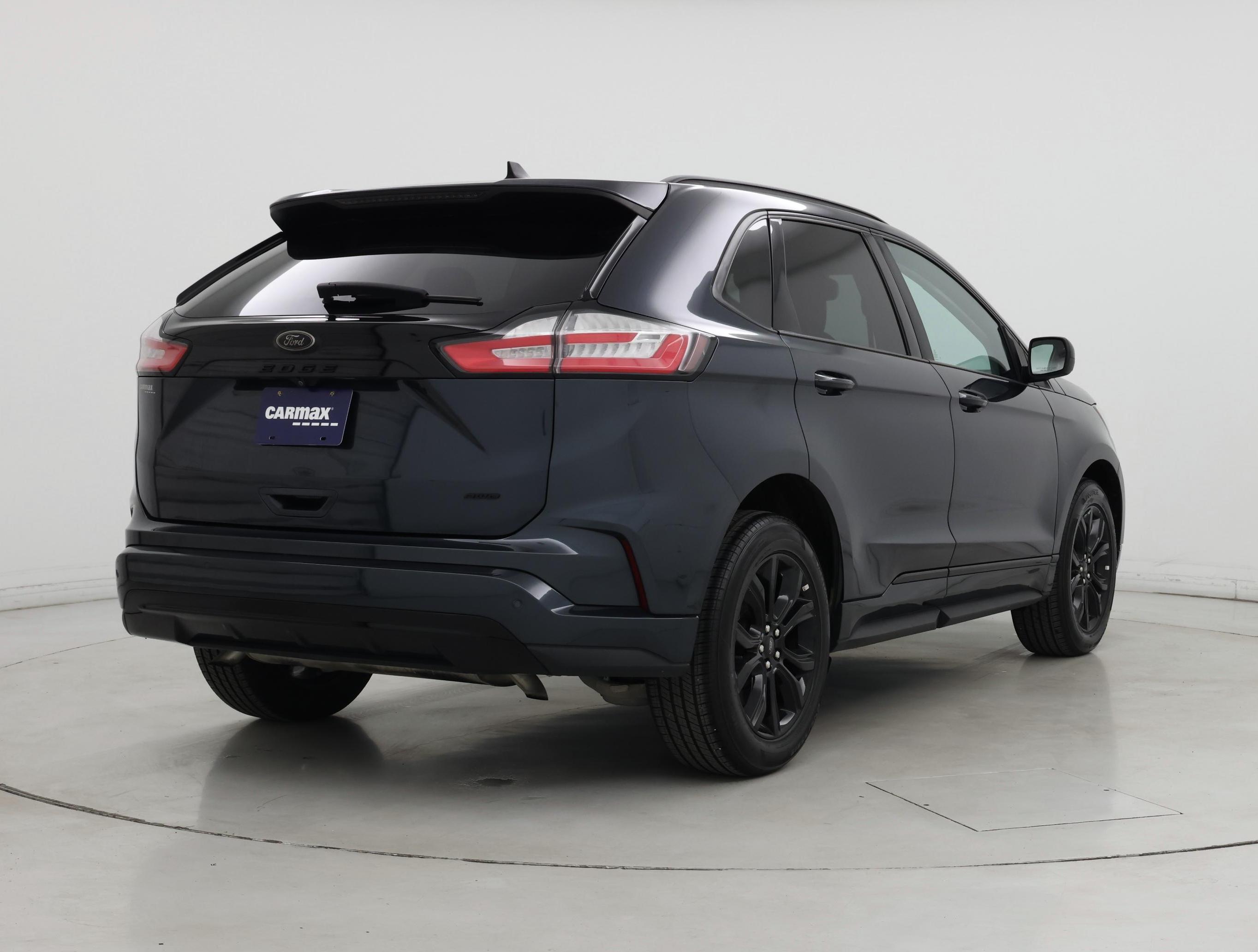 Thumbnail: 2022 Ford Edge - 8