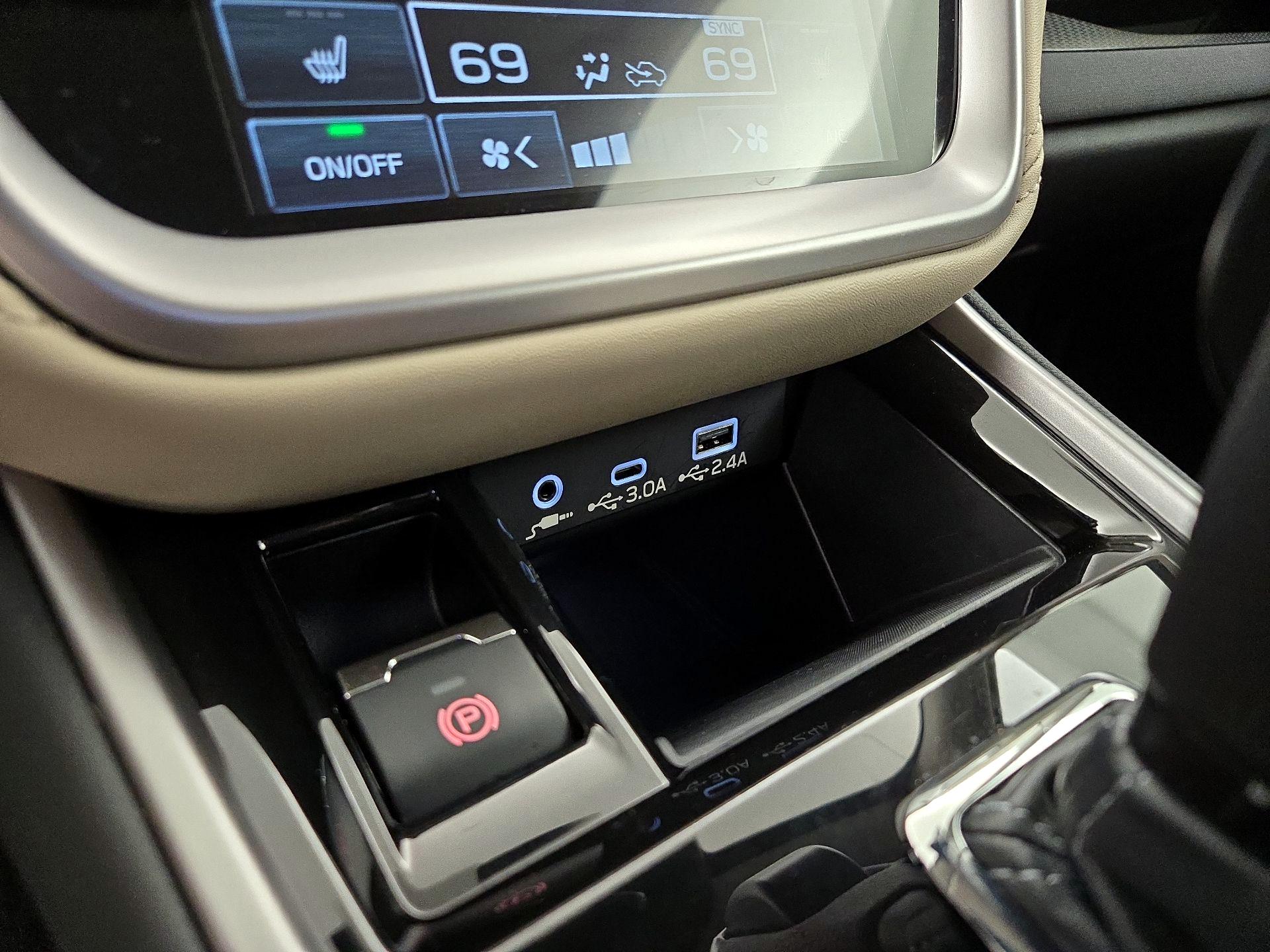 Thumbnail: 2025 Subaru Outback - 18