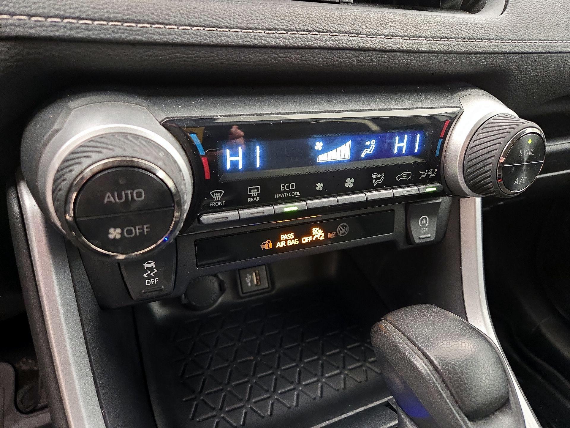 Thumbnail: 2024 Toyota RAV4 - 16