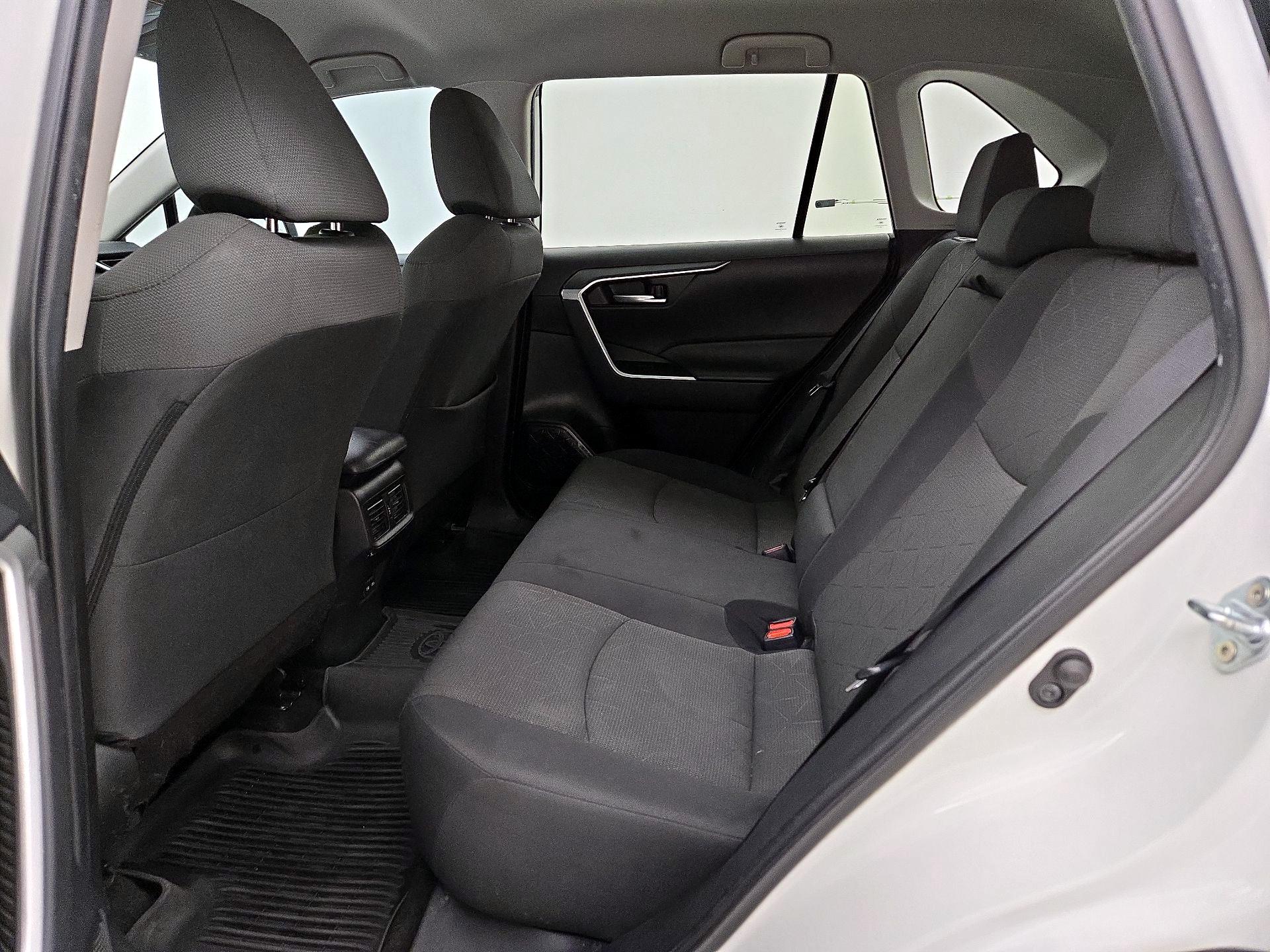 Thumbnail: 2024 Toyota RAV4 - 19