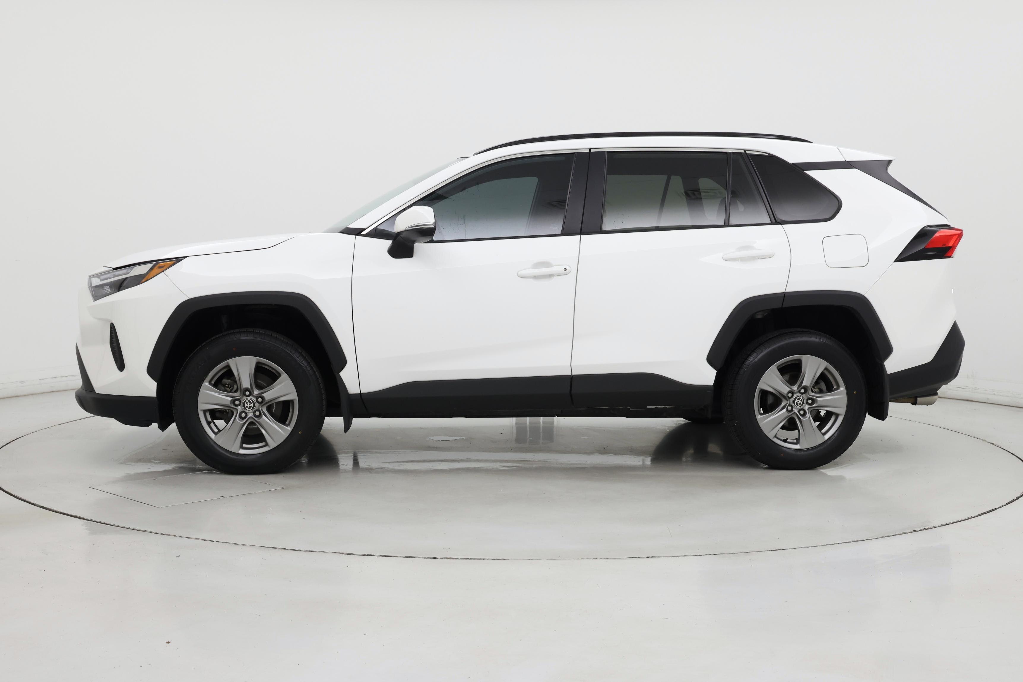 Thumbnail: 2024 Toyota RAV4 - 3