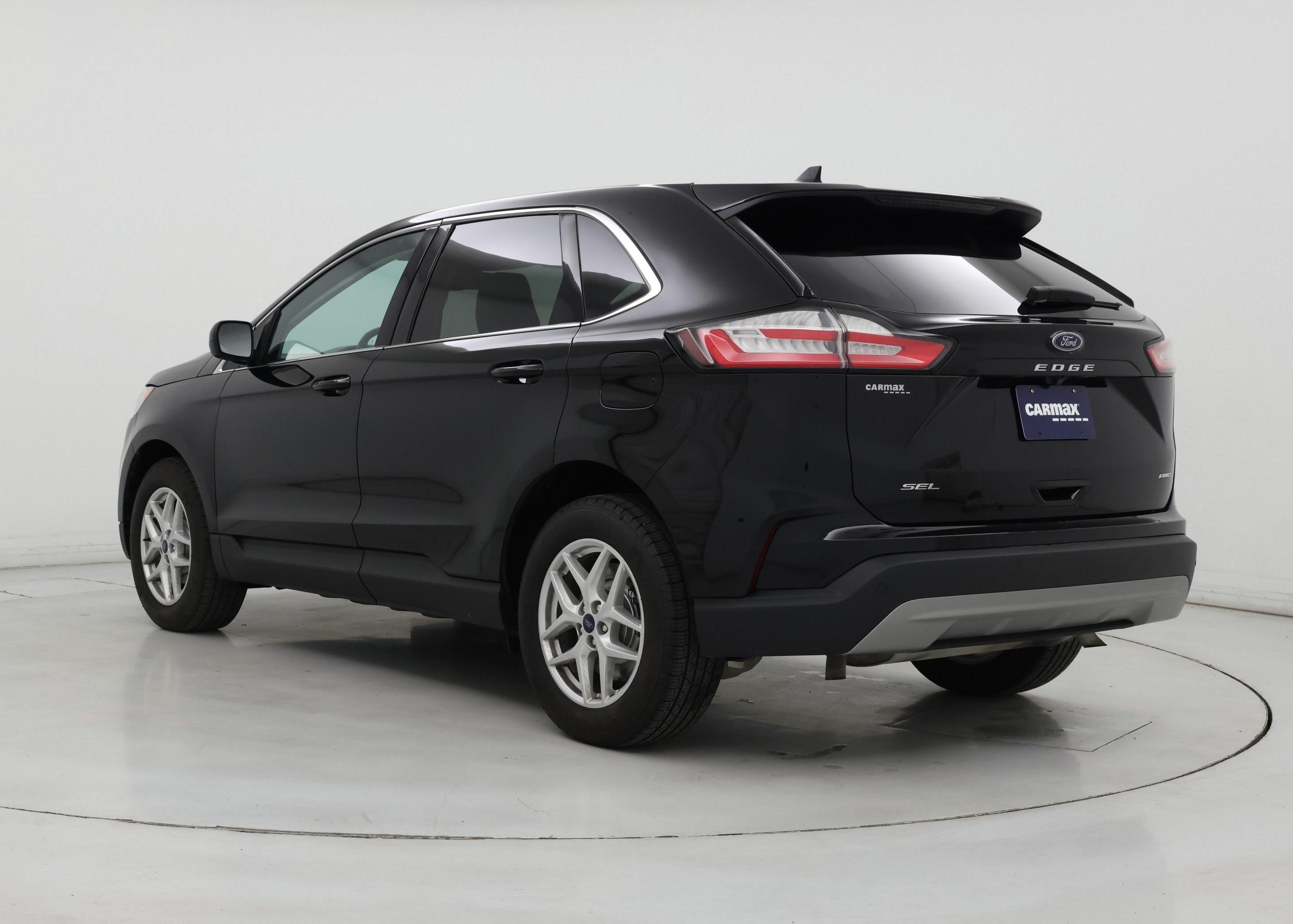 Thumbnail: 2022 Ford Edge - 2