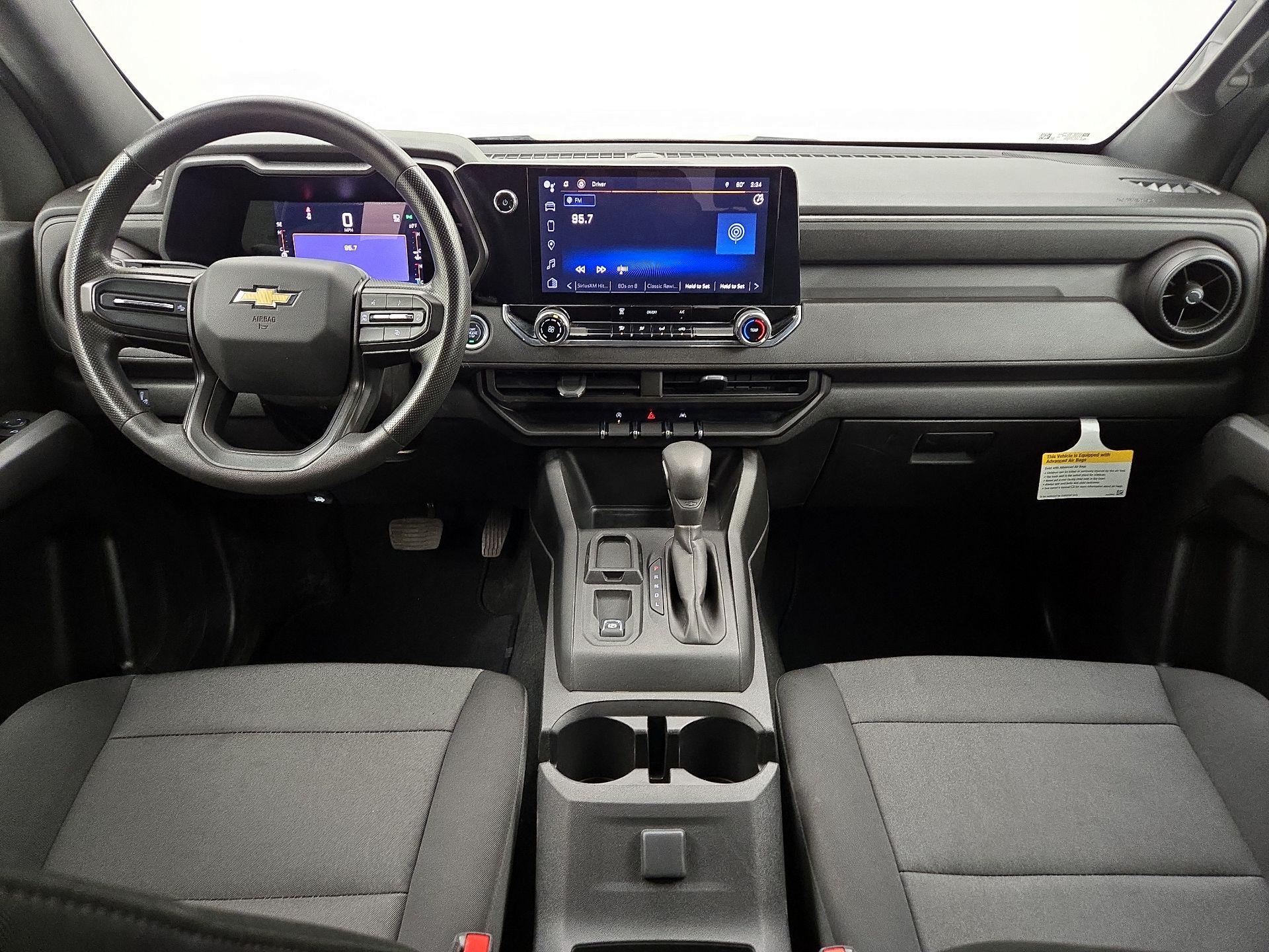 Thumbnail: 2023 Chevrolet Colorado - 9