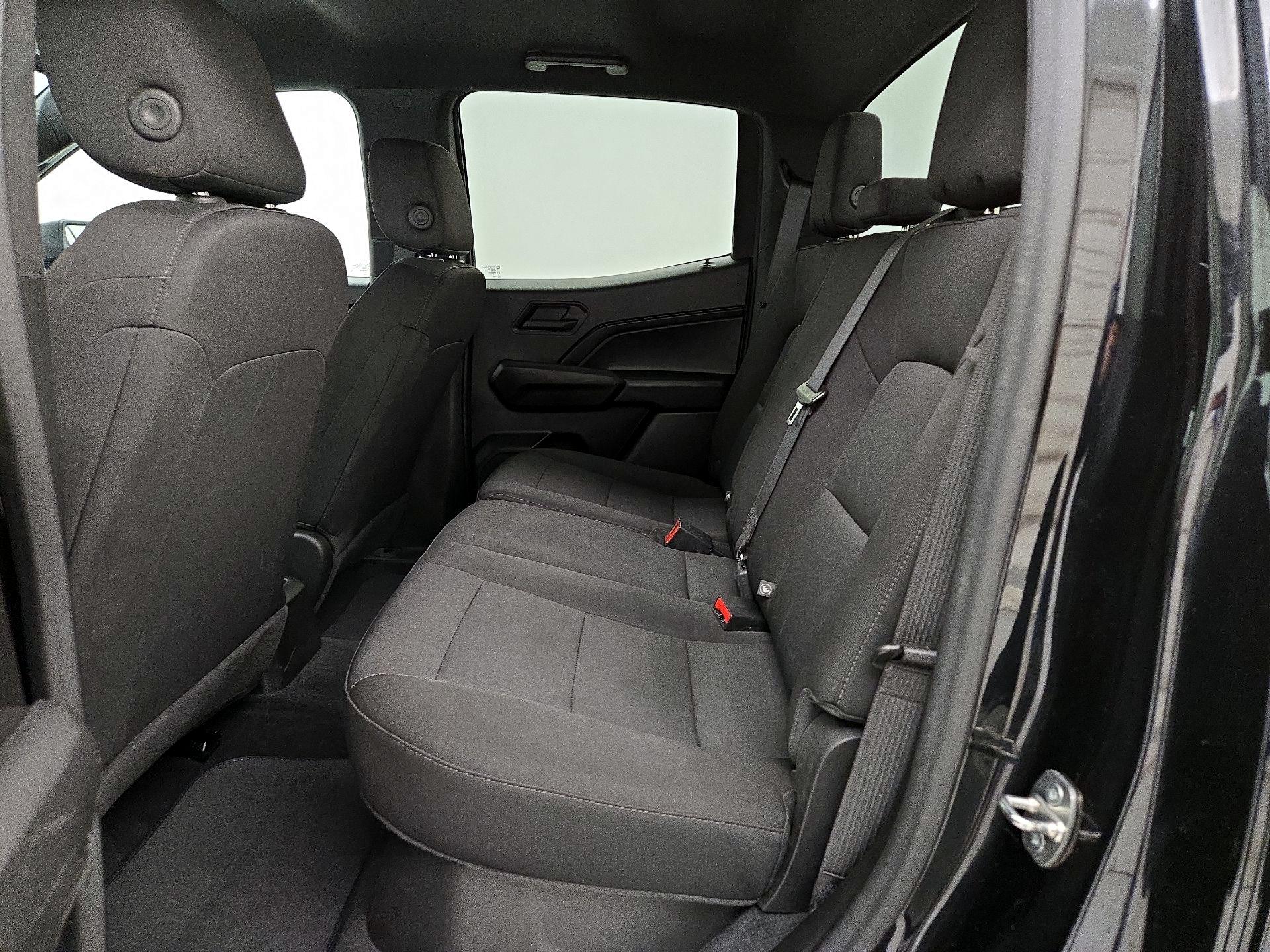 Thumbnail: 2023 Chevrolet Colorado - 19