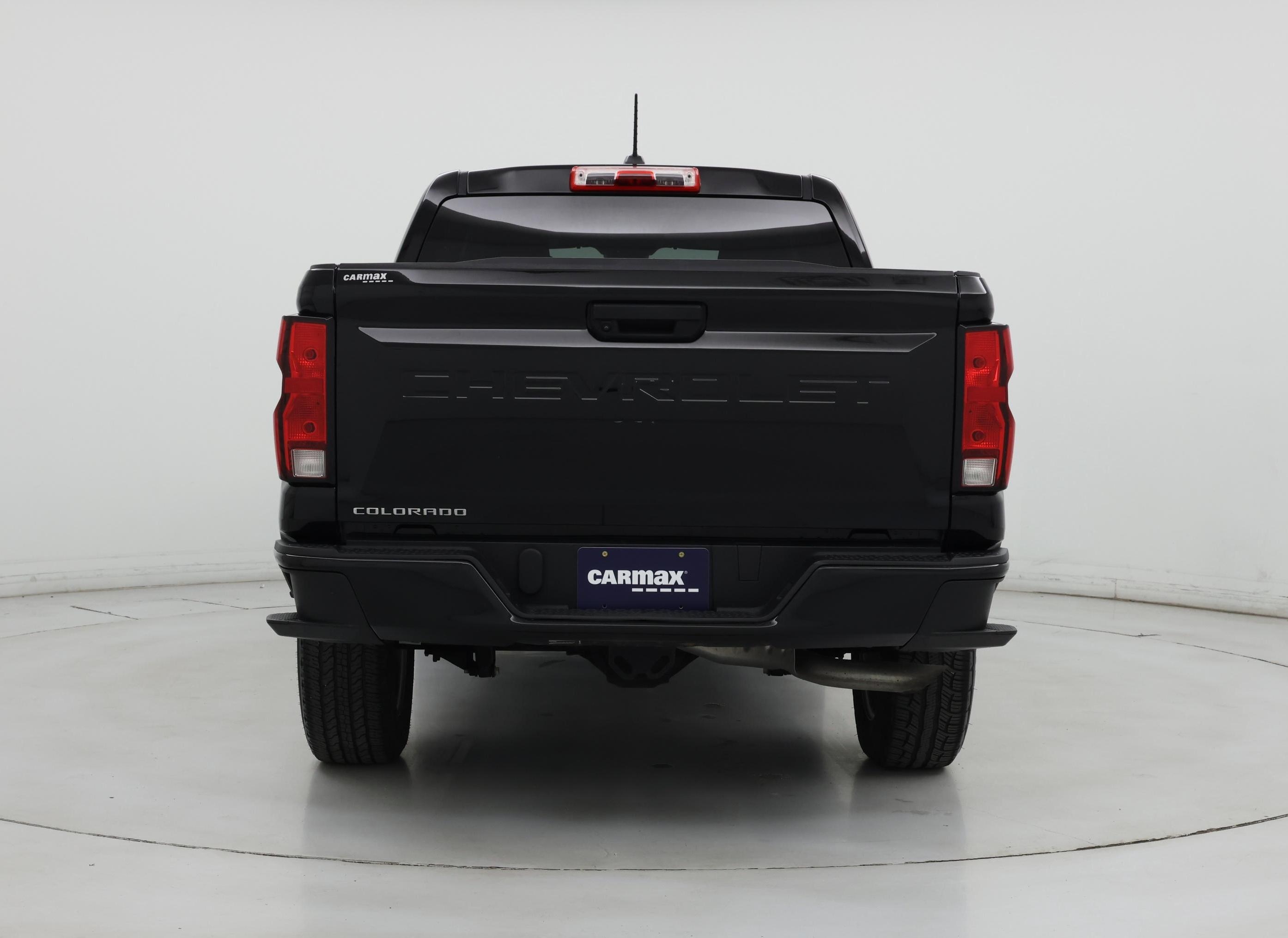 Thumbnail: 2023 Chevrolet Colorado - 6