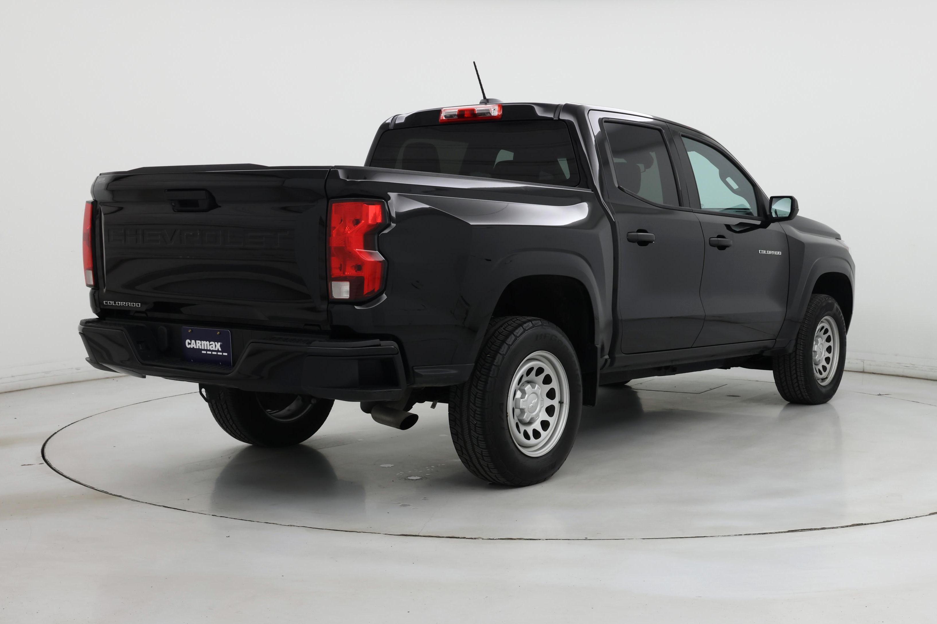 Thumbnail: 2023 Chevrolet Colorado - 8