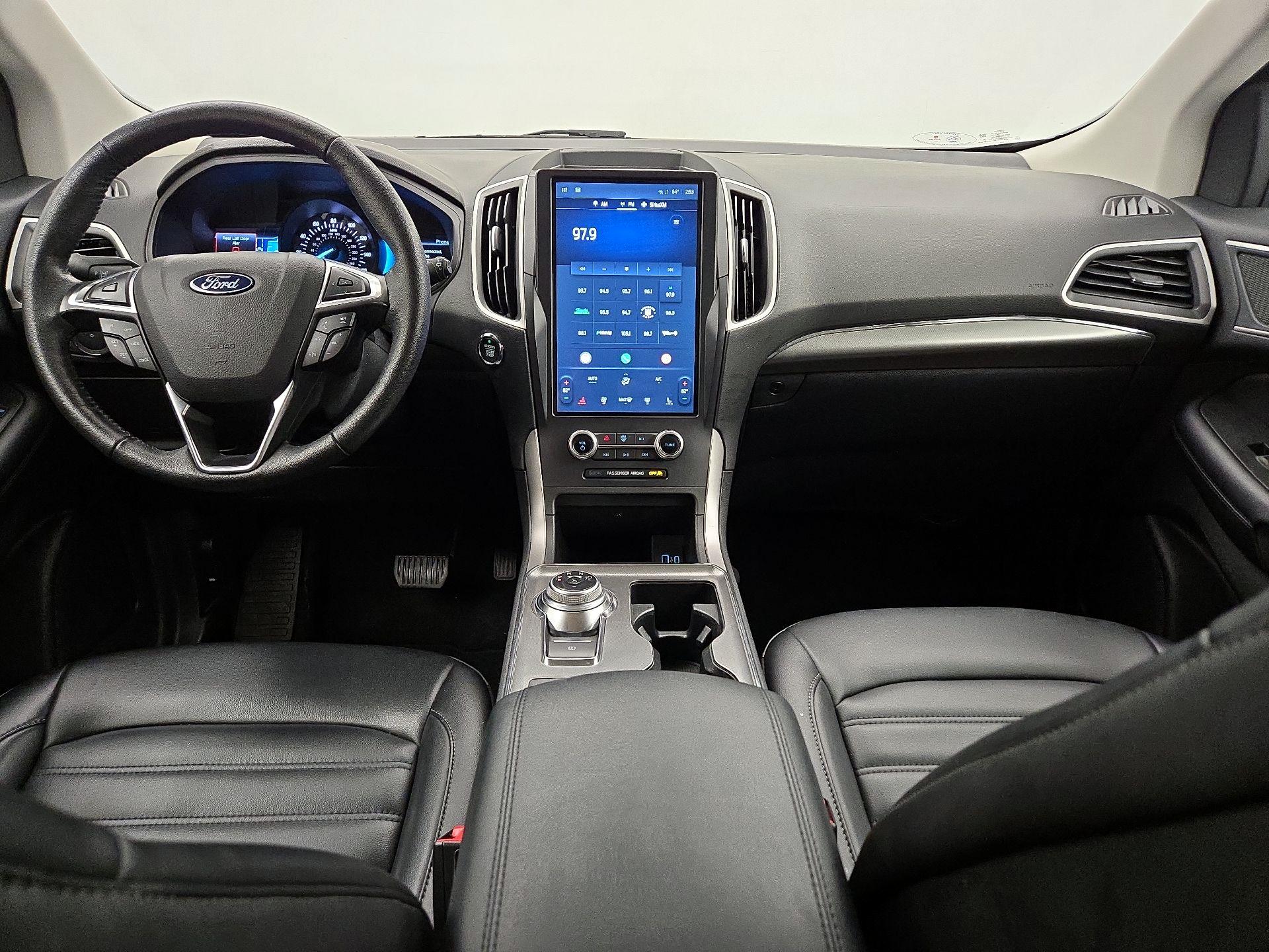 Thumbnail: 2022 Ford Edge - 9