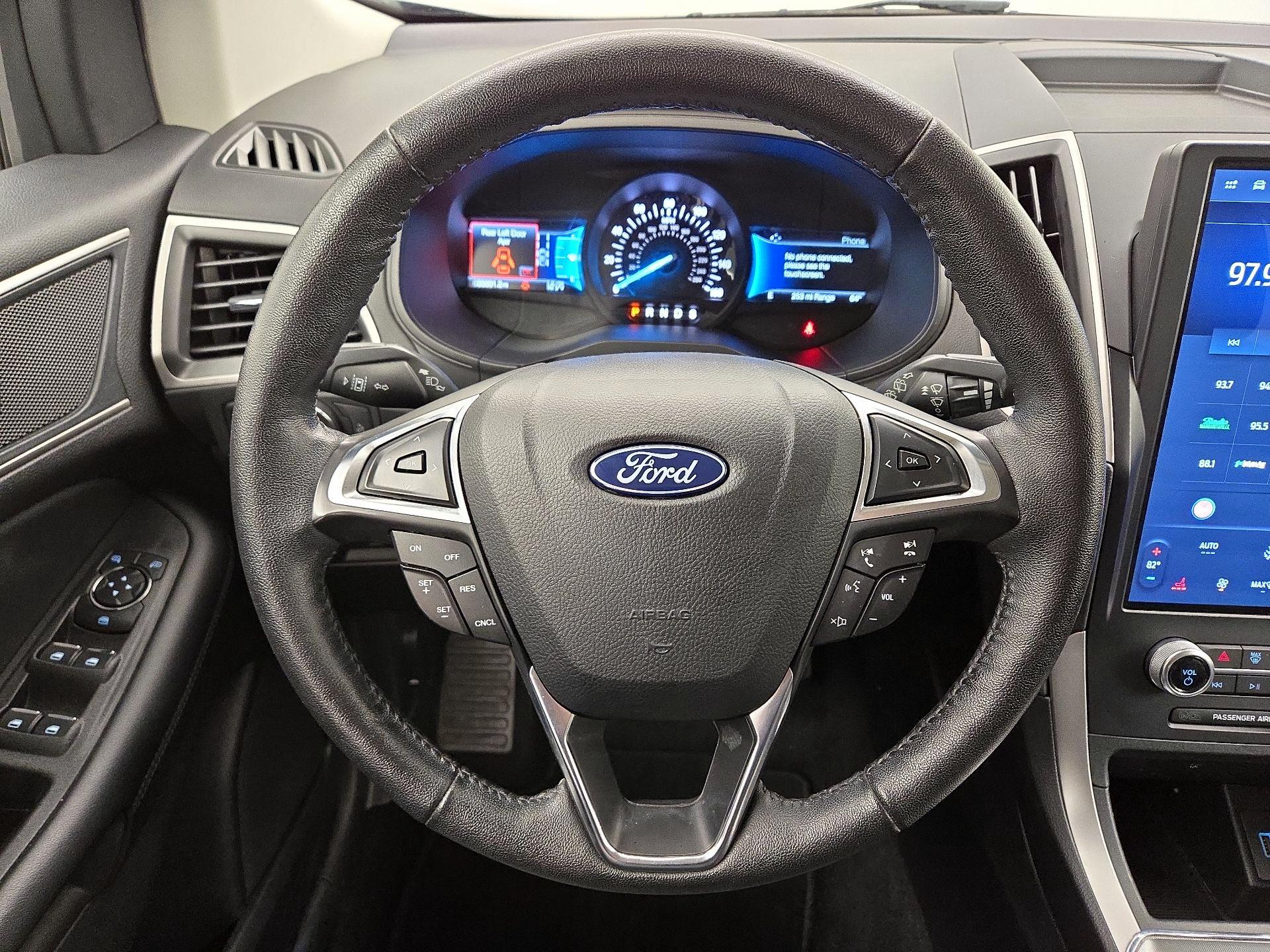 Thumbnail: 2022 Ford Edge - 10