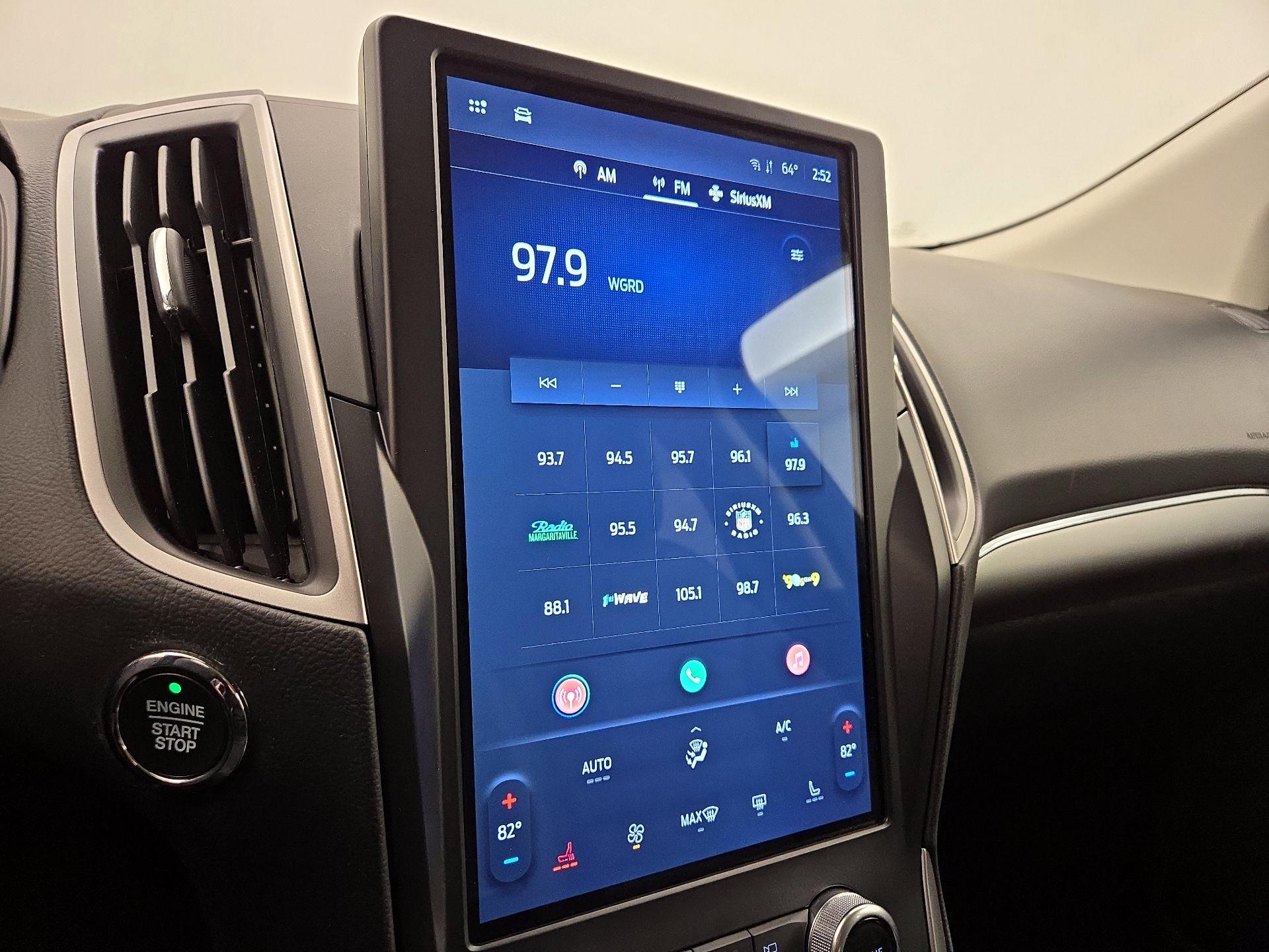 Thumbnail: 2022 Ford Edge - 15