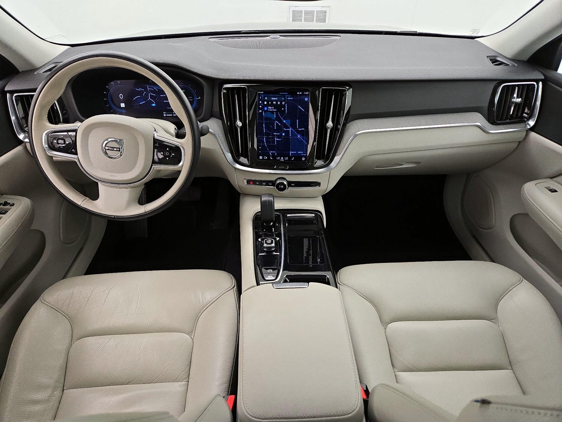 Thumbnail: 2023 Volvo S60 - 9