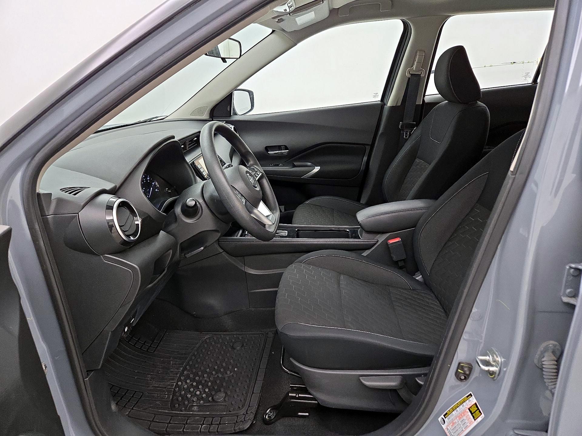 Thumbnail: 2021 Nissan Kicks - 11