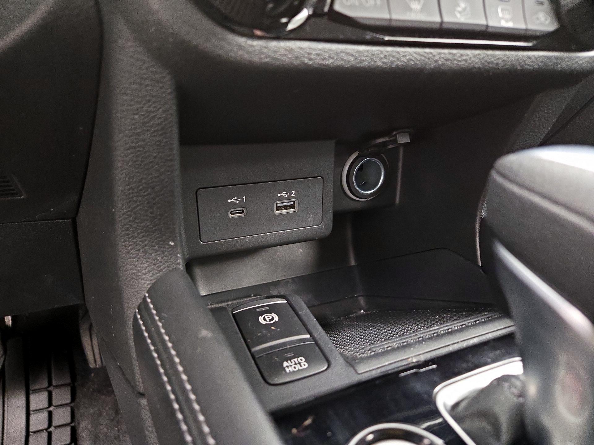 Thumbnail: 2021 Nissan Kicks - 18