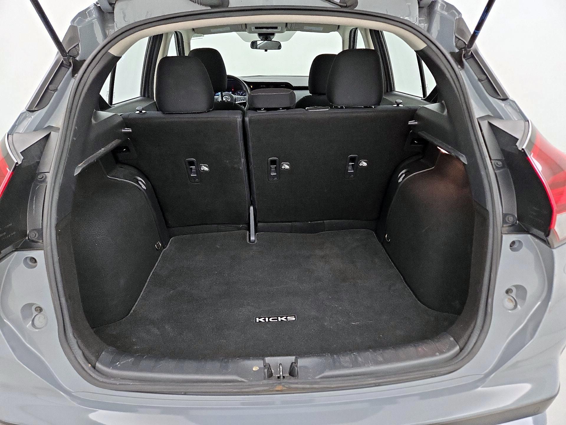 Thumbnail: 2021 Nissan Kicks - 20