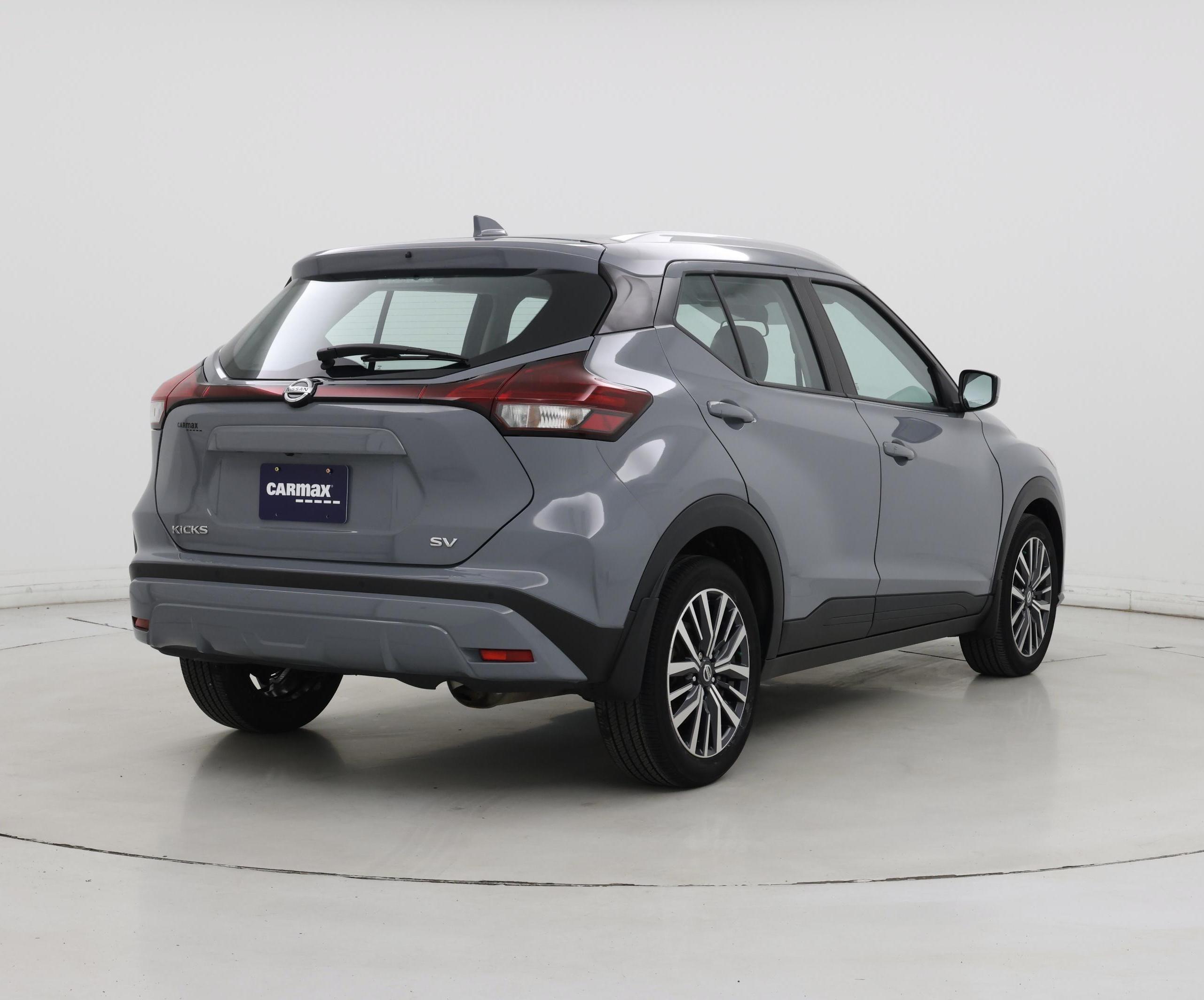 Thumbnail: 2021 Nissan Kicks - 8