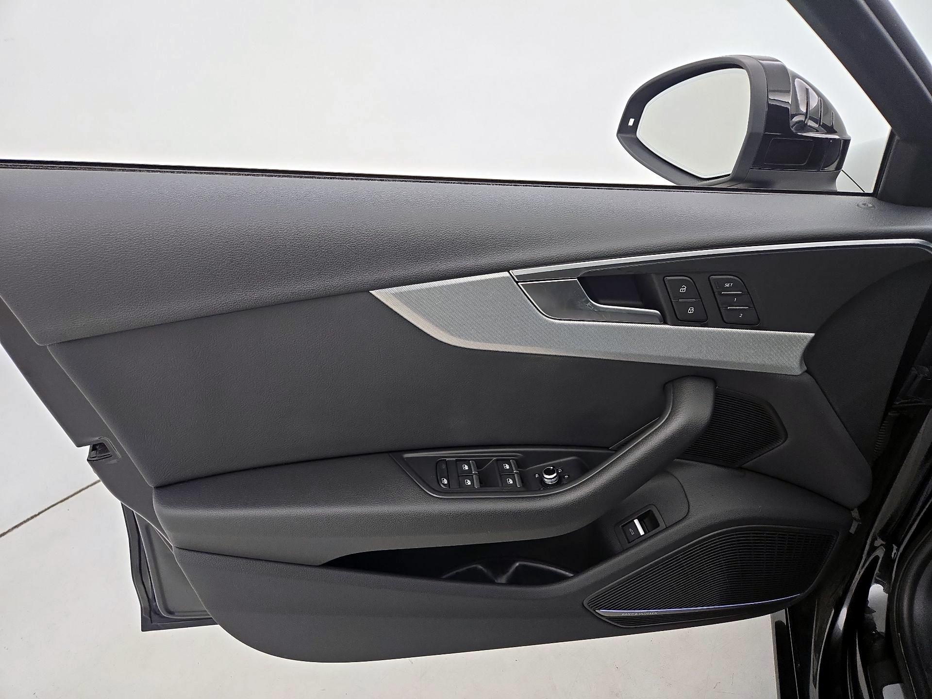 Thumbnail: 2018 Audi A4 - 12