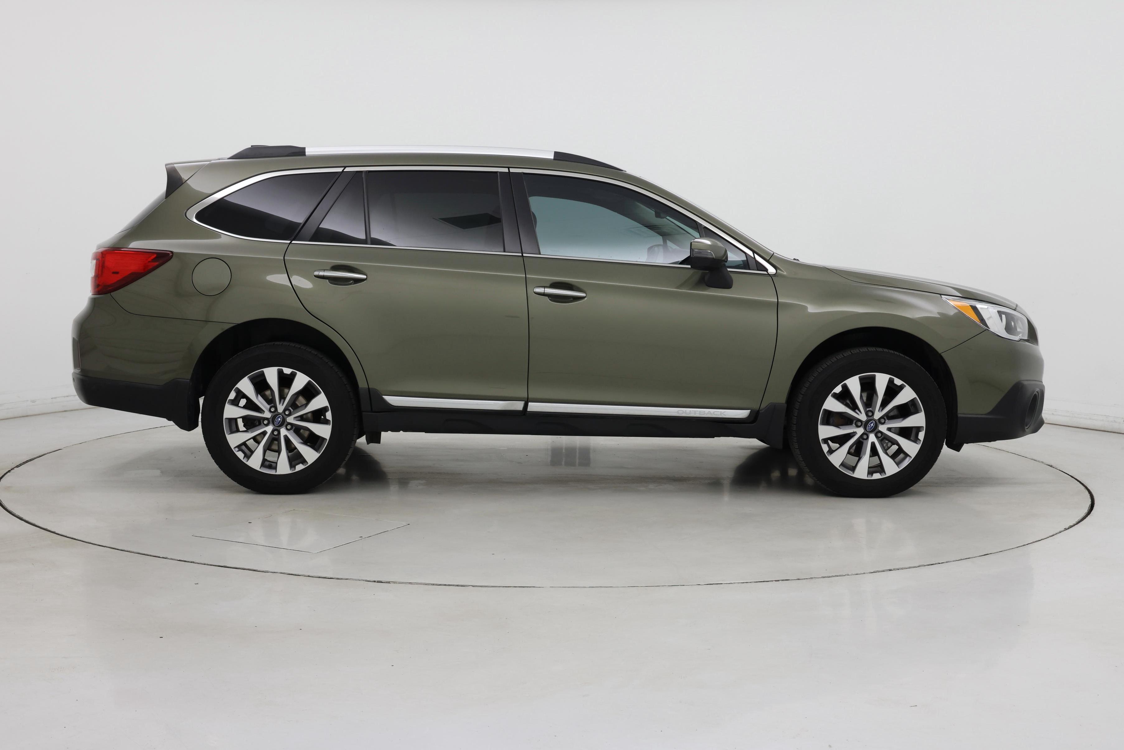 Thumbnail: 2017 Subaru Outback - 7
