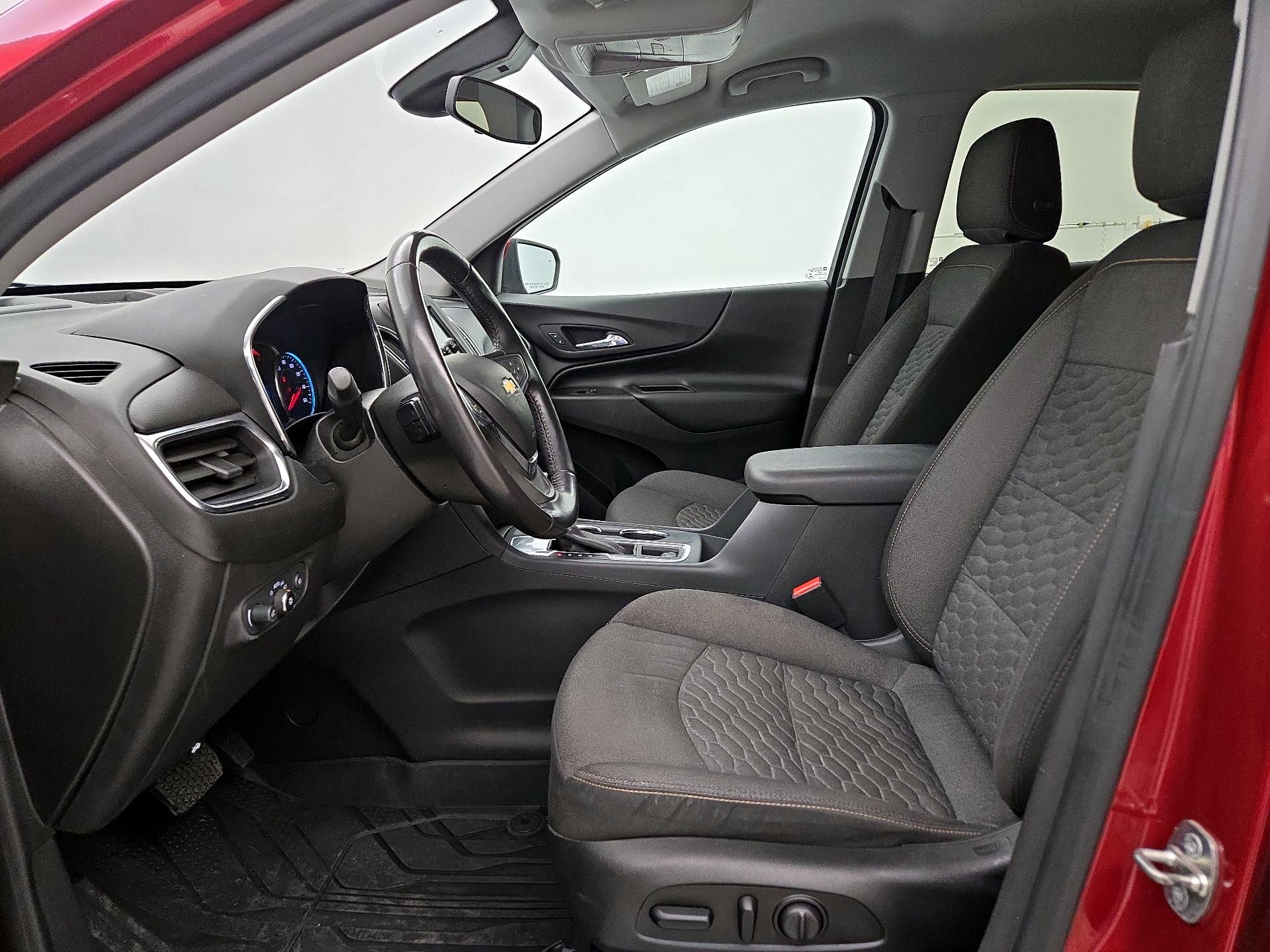 Thumbnail: 2020 Chevrolet Equinox - 11