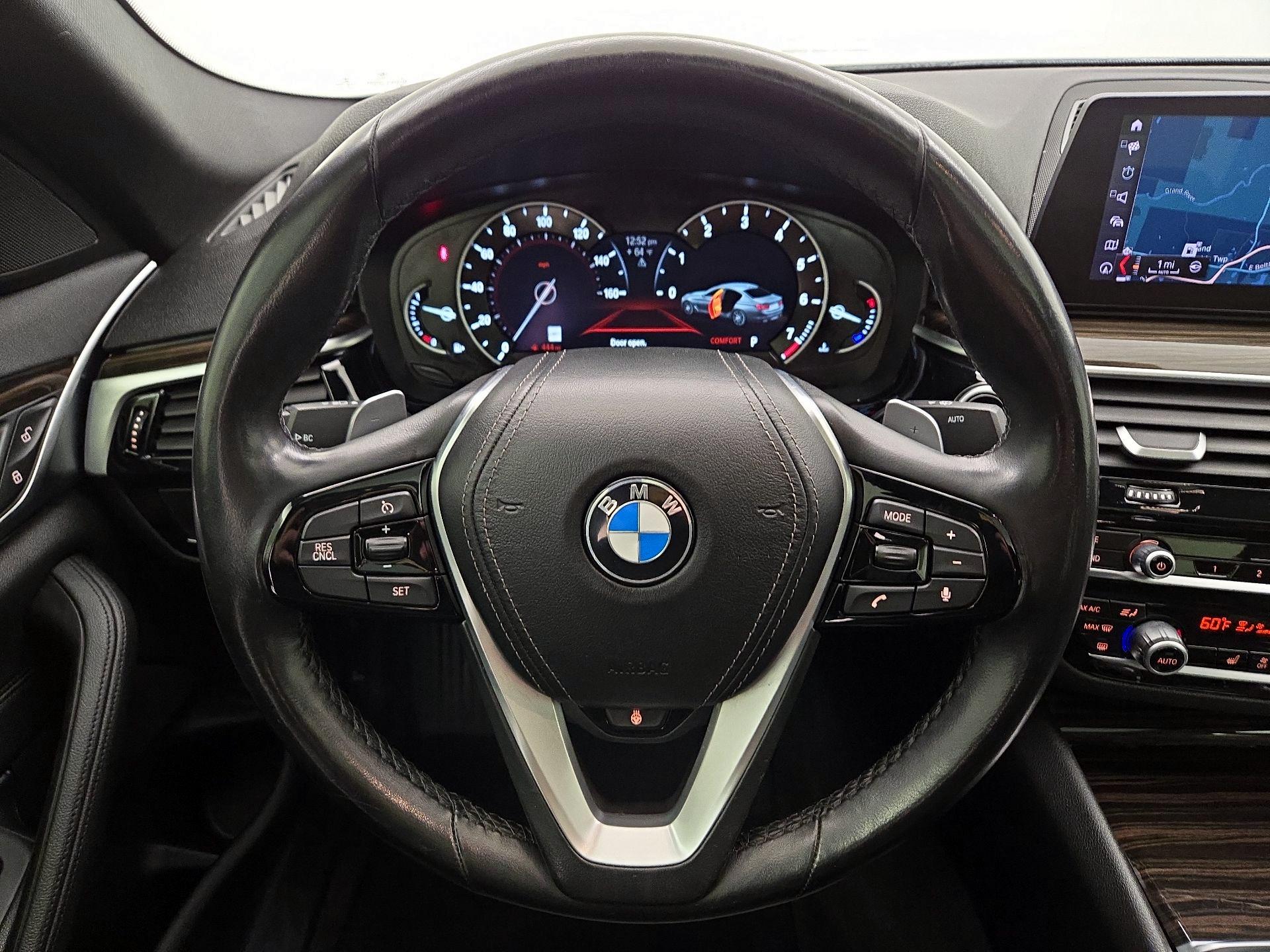 Thumbnail: 2019 BMW 5 Series - 10